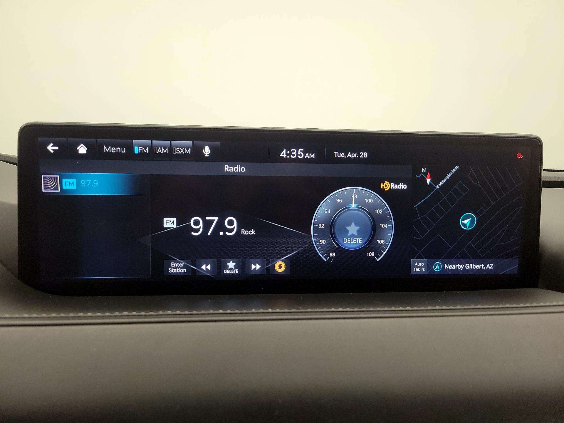 Thumbnail: 2022 Genesis G80 - 16