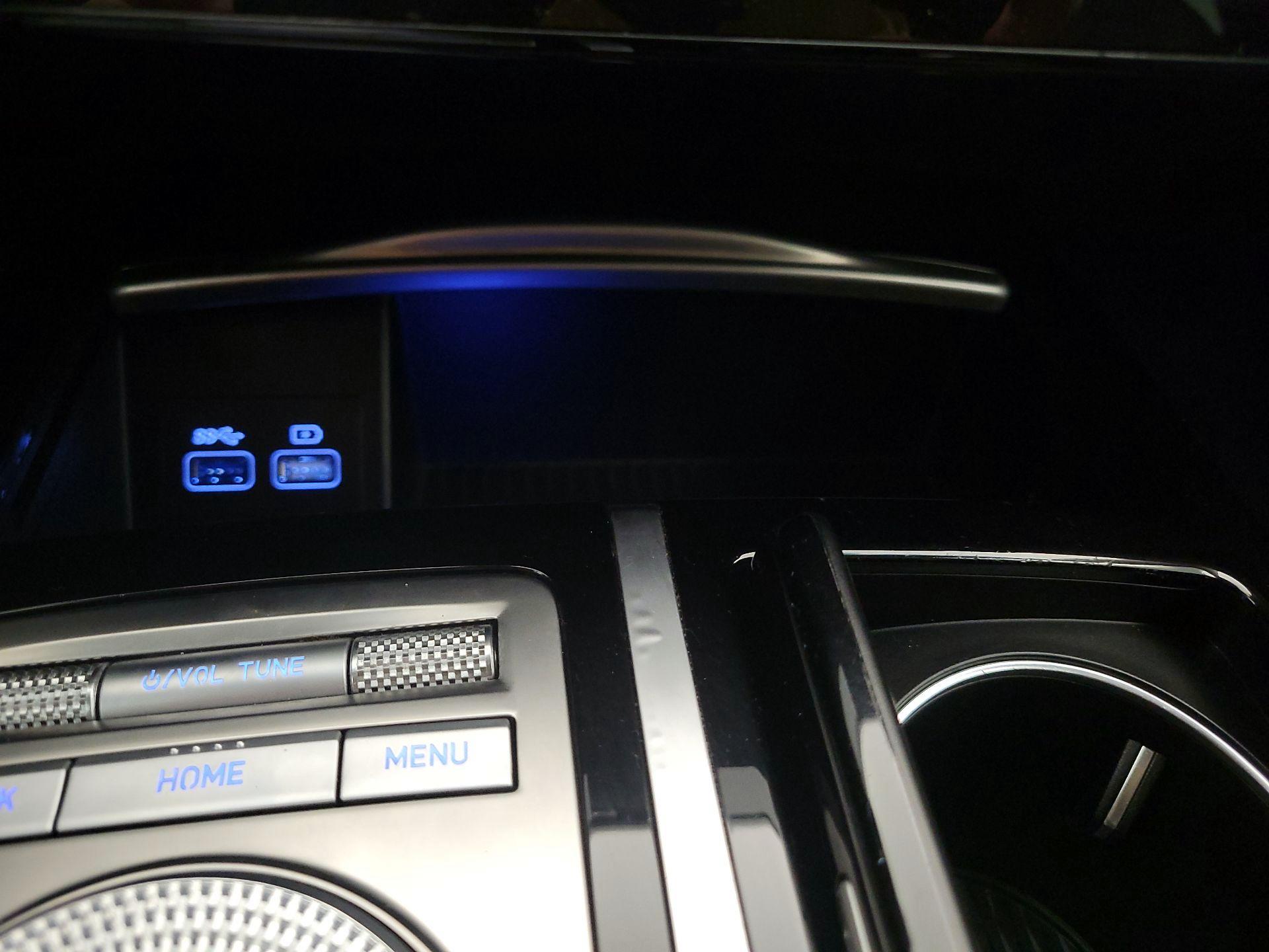 Thumbnail: 2022 Genesis G80 - 19