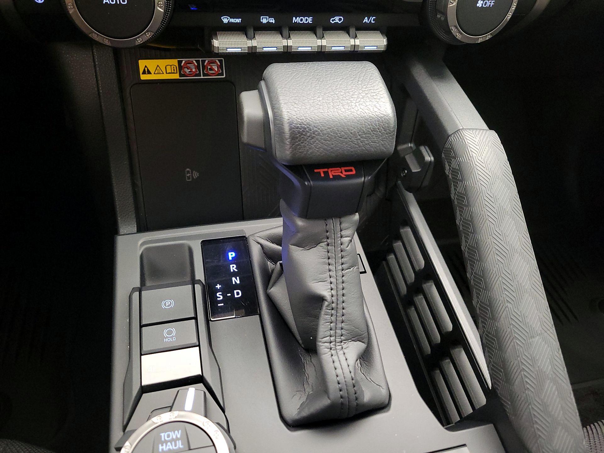 Thumbnail: 2025 Toyota 4Runner - 17