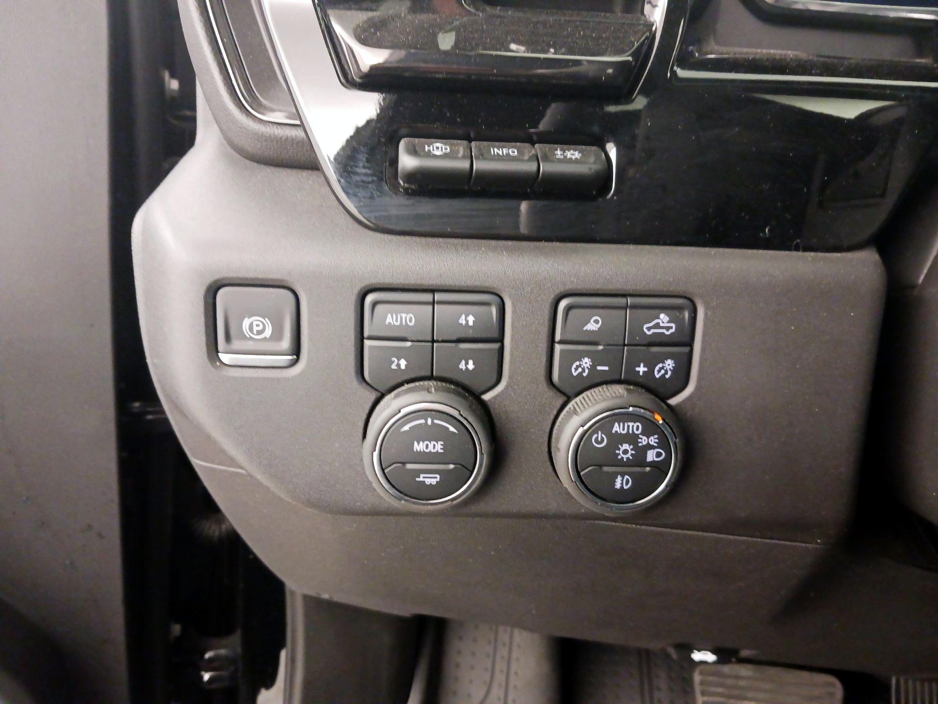 Thumbnail: 2025 Chevrolet Silverado 1500 - 13