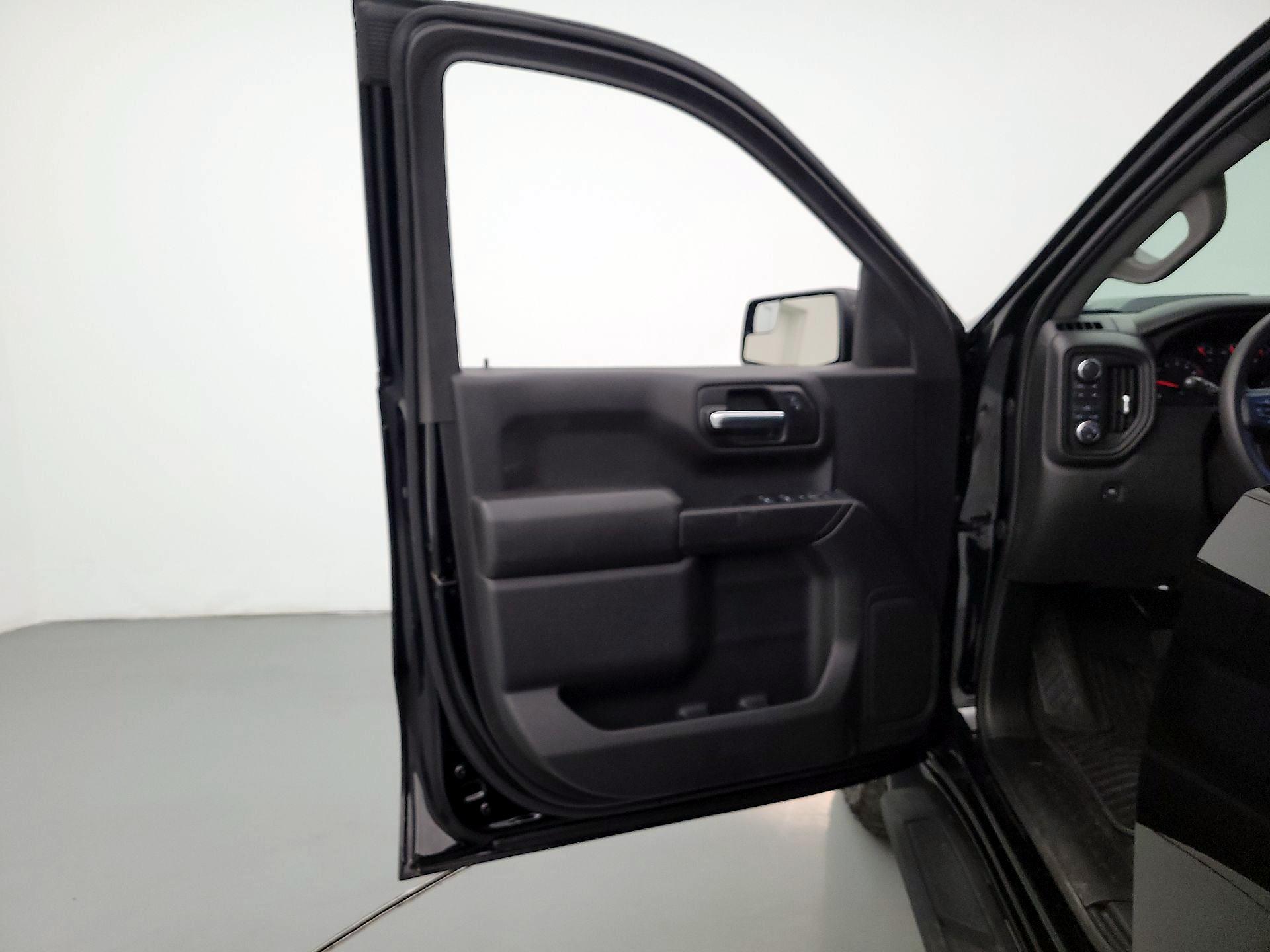 Thumbnail: 2024 Chevrolet Silverado 1500 - 12