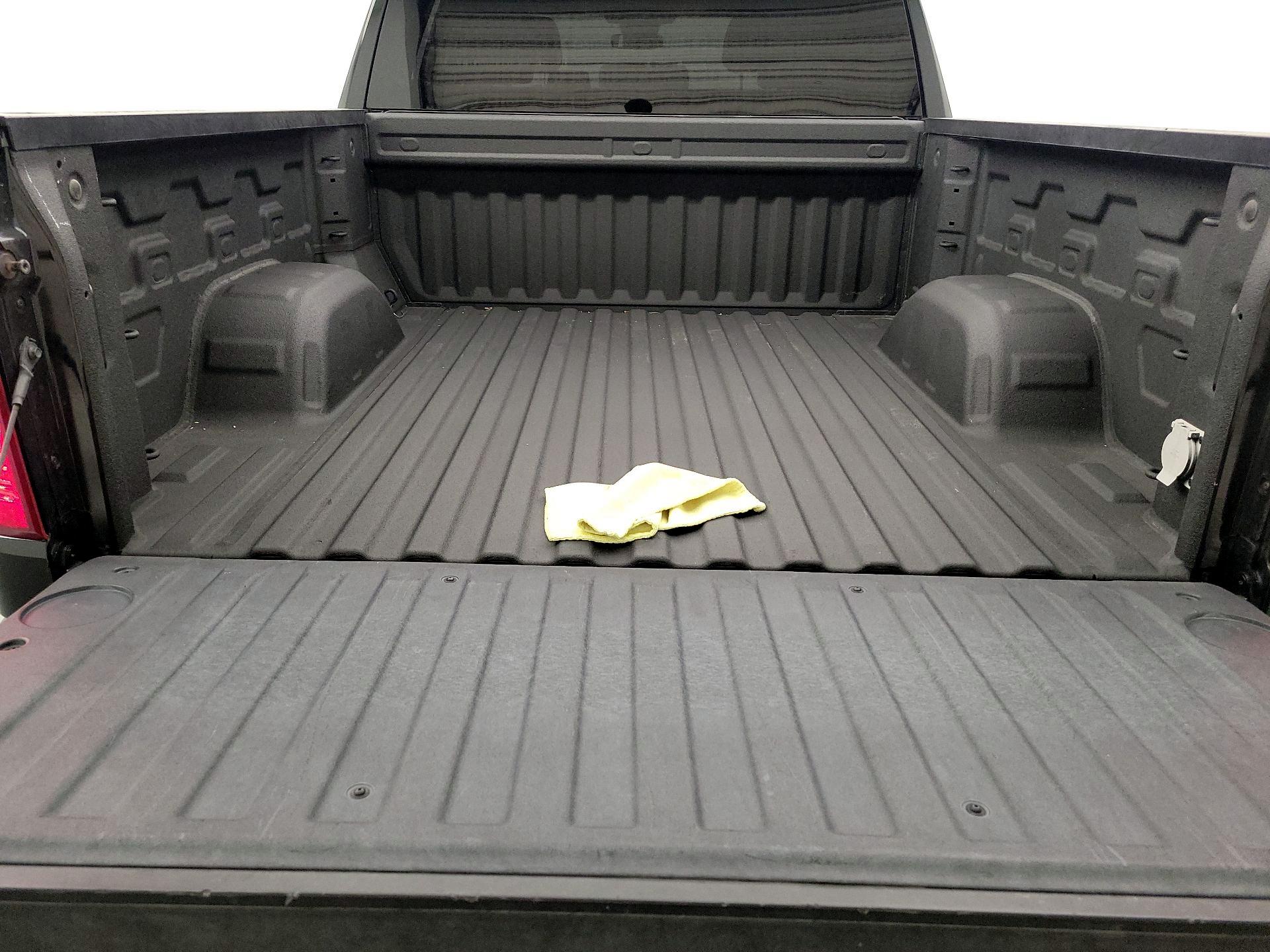 Thumbnail: 2024 Chevrolet Silverado 1500 - 20