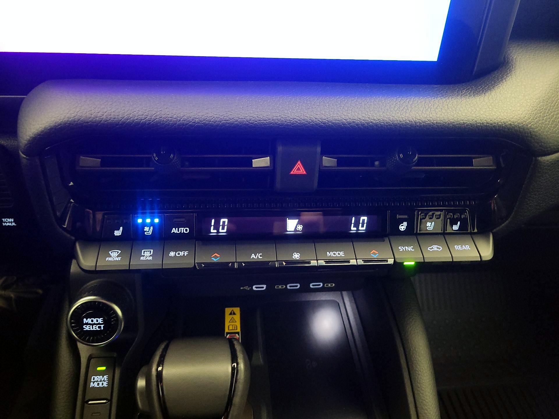 Thumbnail: 2025 Toyota Land Cruiser - 17