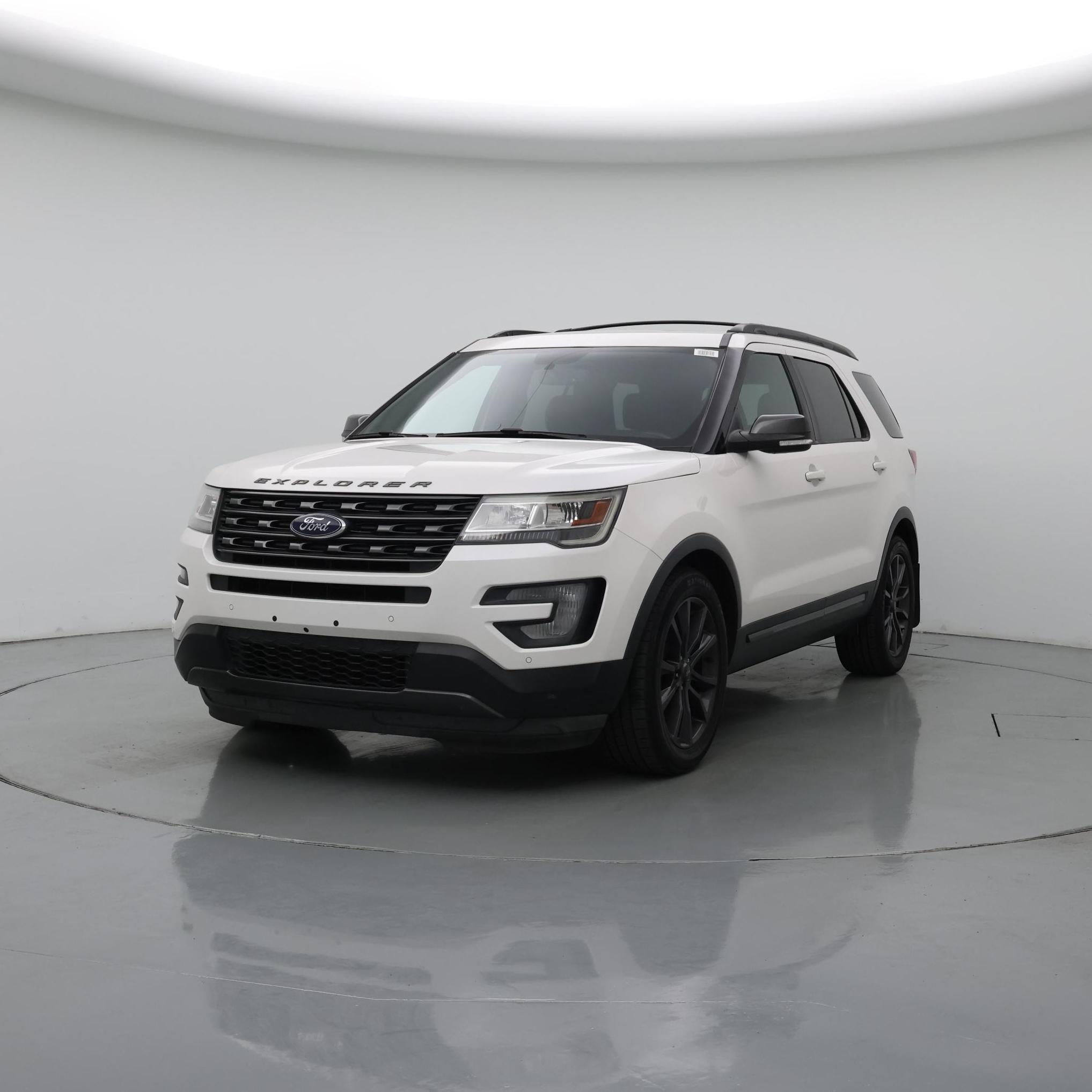 Thumbnail: 2017 Ford Explorer - 4