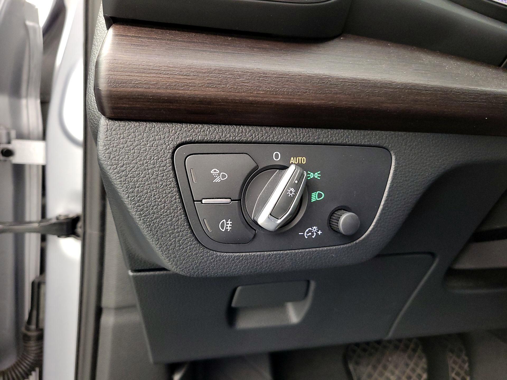 Thumbnail: 2023 Audi Q5 - 13