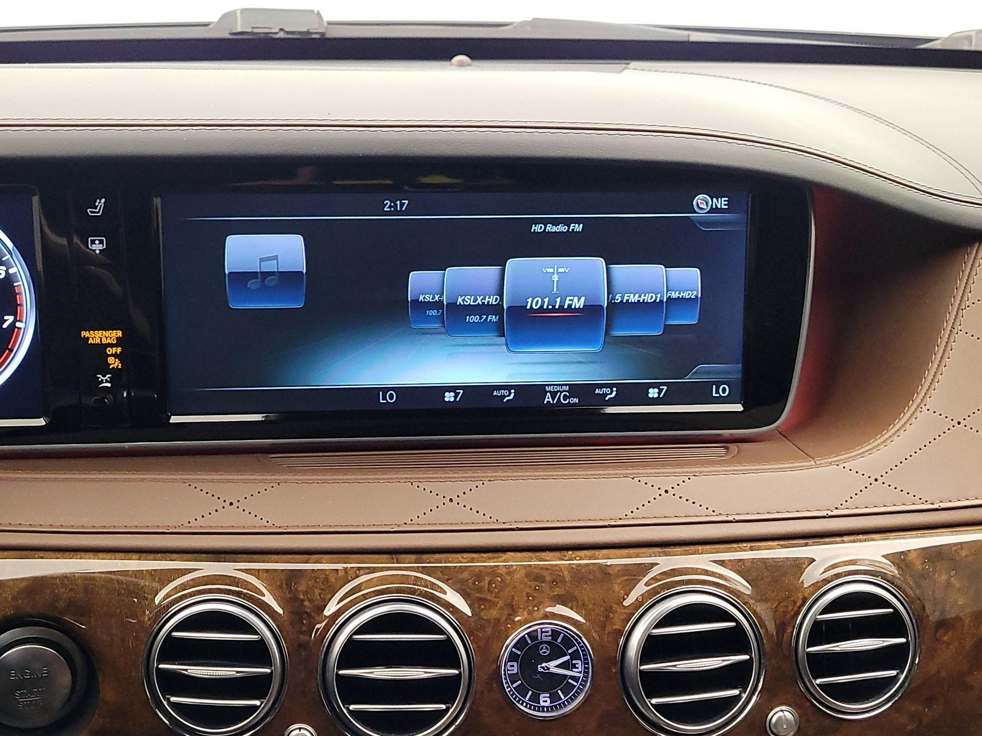 Thumbnail: 2016 Mercedes-Benz S-Class - 16