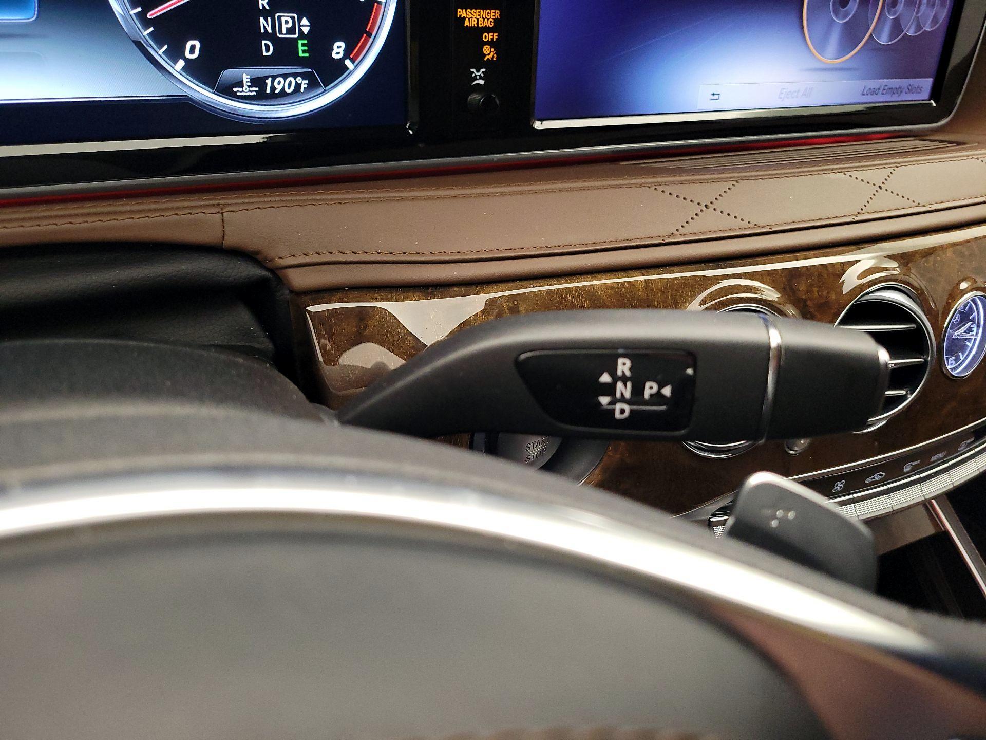 Thumbnail: 2016 Mercedes-Benz S-Class - 18