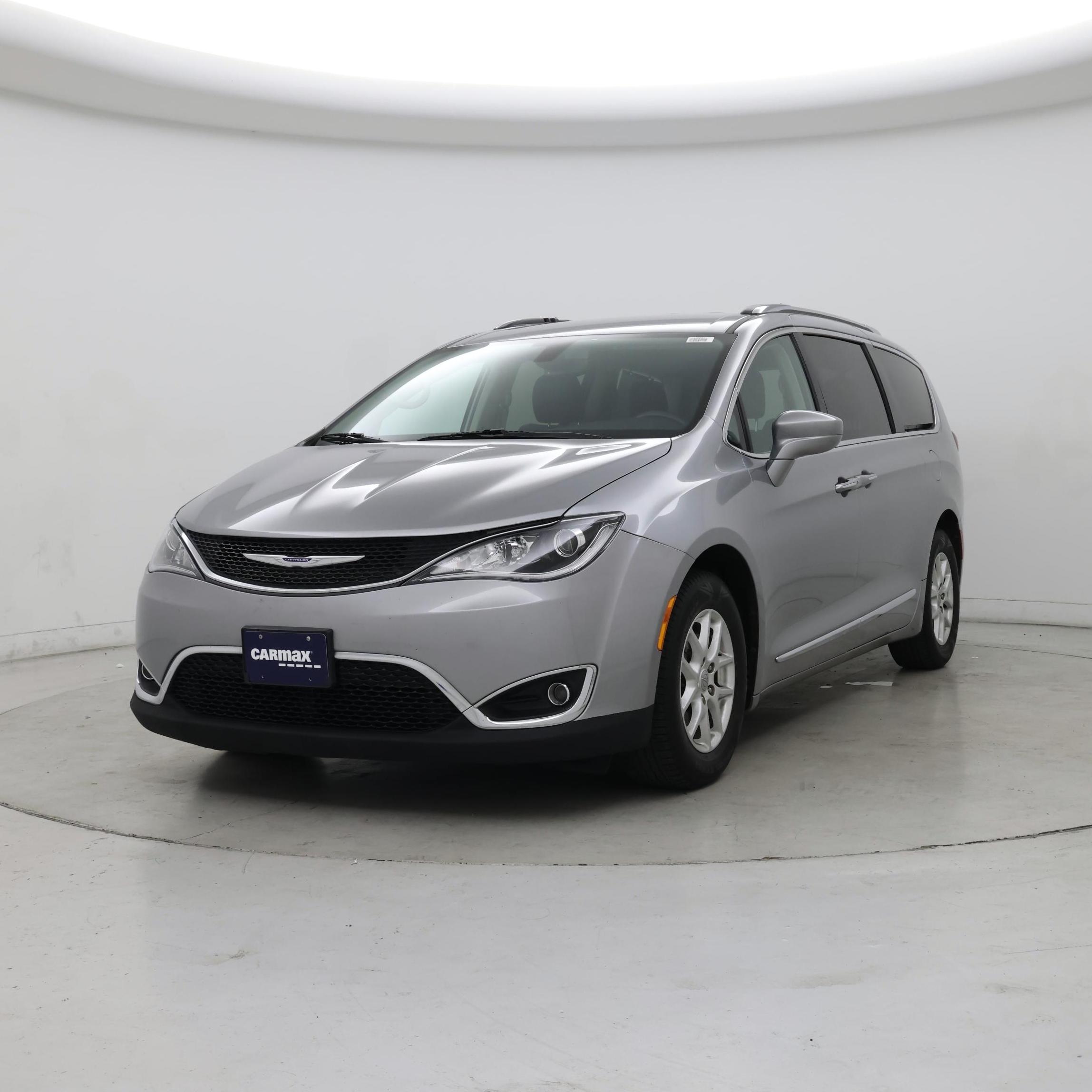 Thumbnail: 2020 Chrysler Pacifica - 4