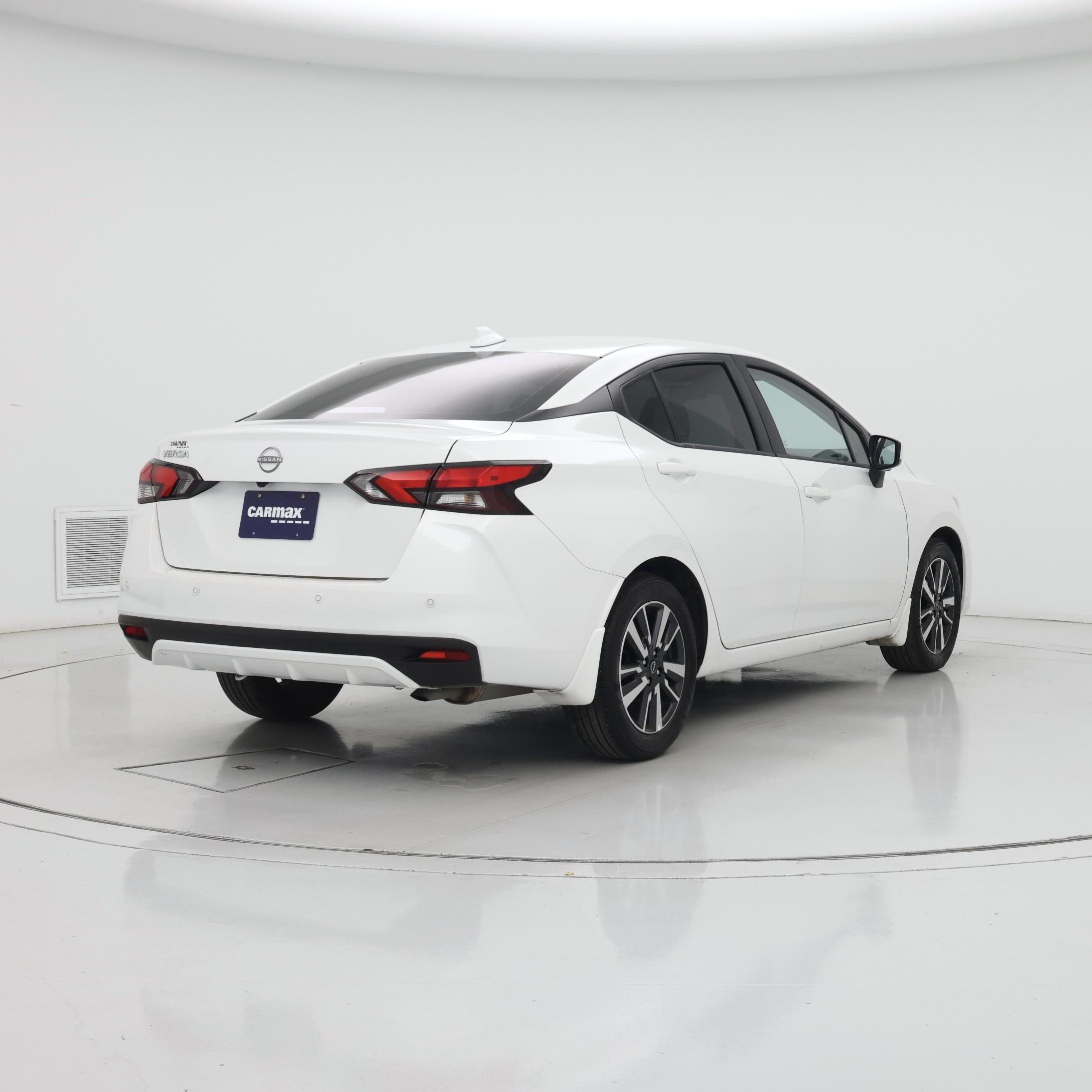 Thumbnail: 2025 Nissan Versa - 8