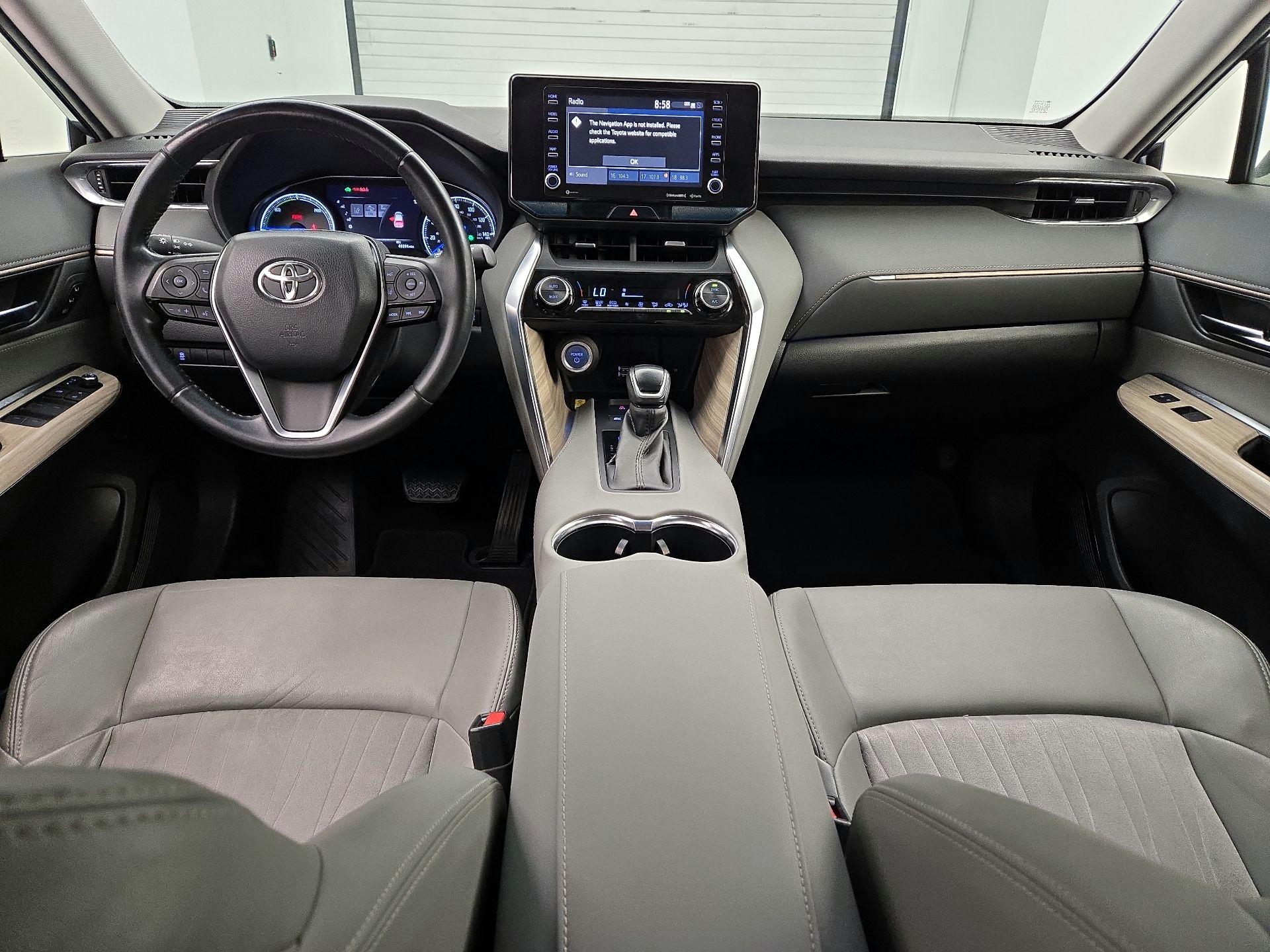 Thumbnail: 2021 Toyota Venza - 9