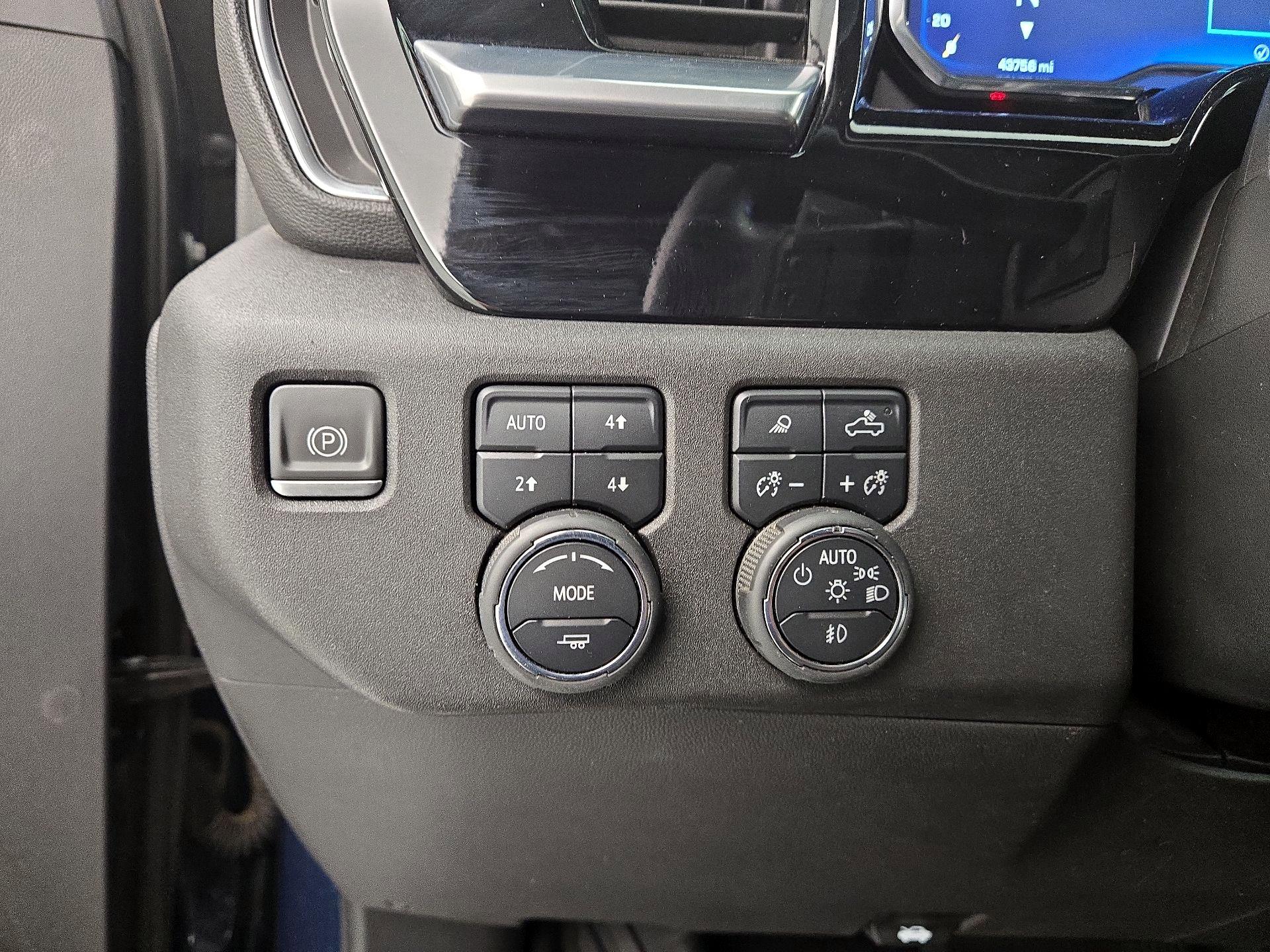 Thumbnail: 2023 Chevrolet Silverado 1500 - 13