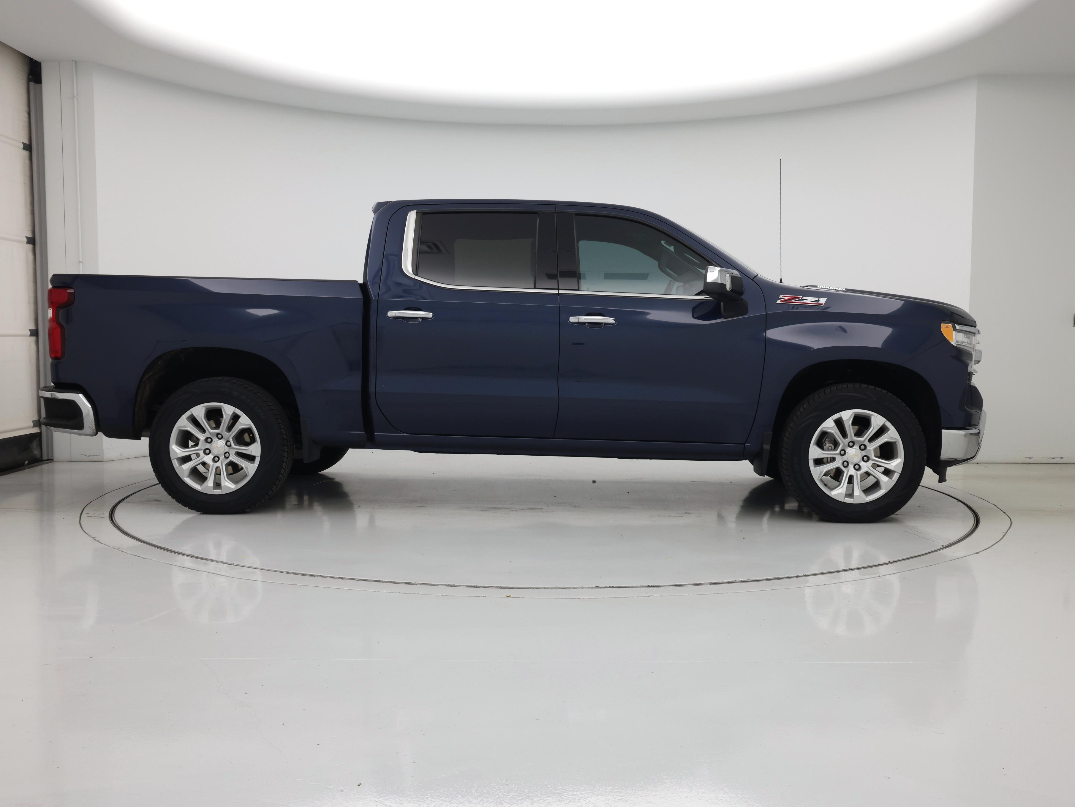 Thumbnail: 2023 Chevrolet Silverado 1500 - 7