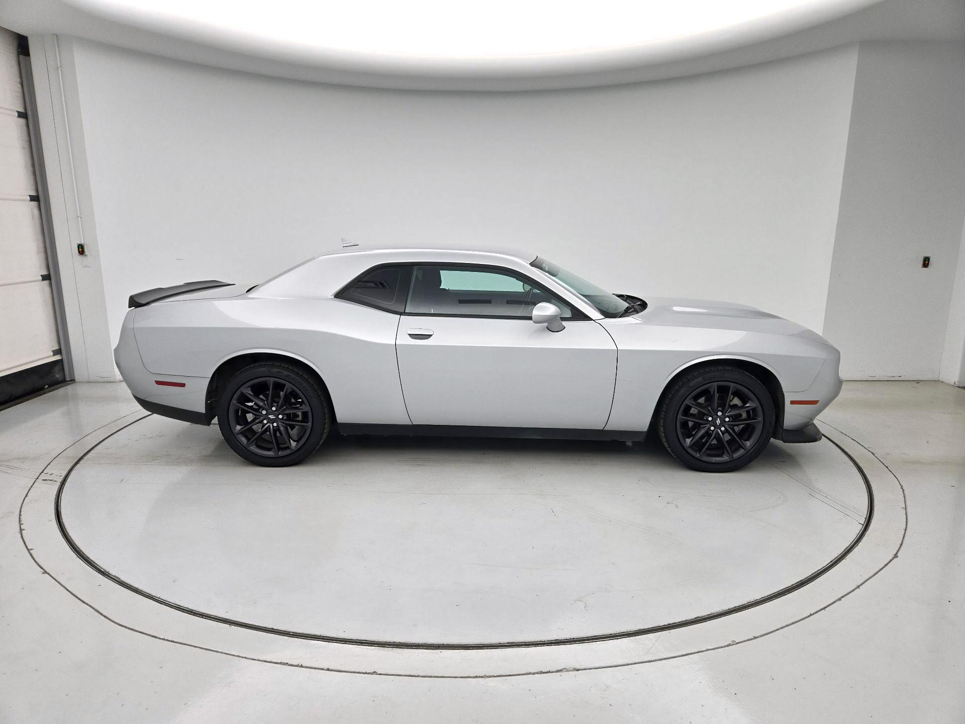 Thumbnail: 2021 Dodge Challenger - 4