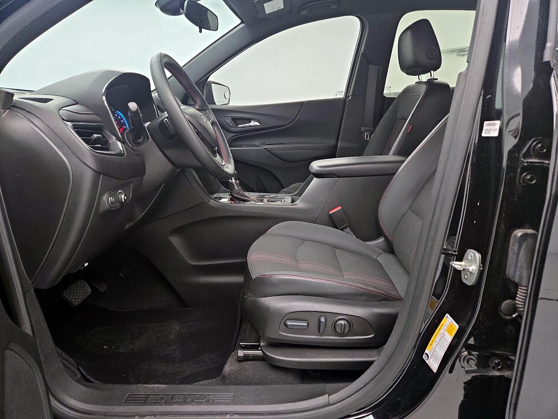 Thumbnail: 2023 Chevrolet Equinox - 11