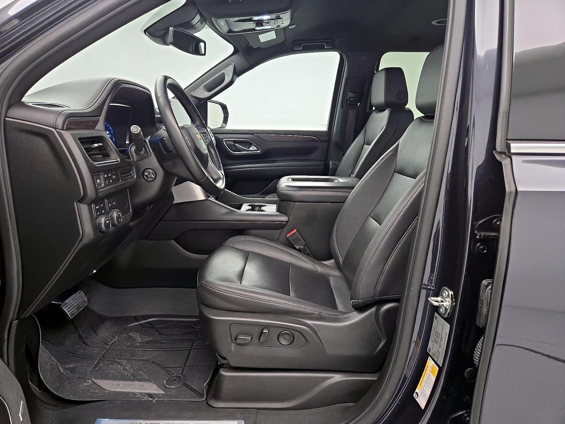 Thumbnail: 2023 Chevrolet Suburban - 11