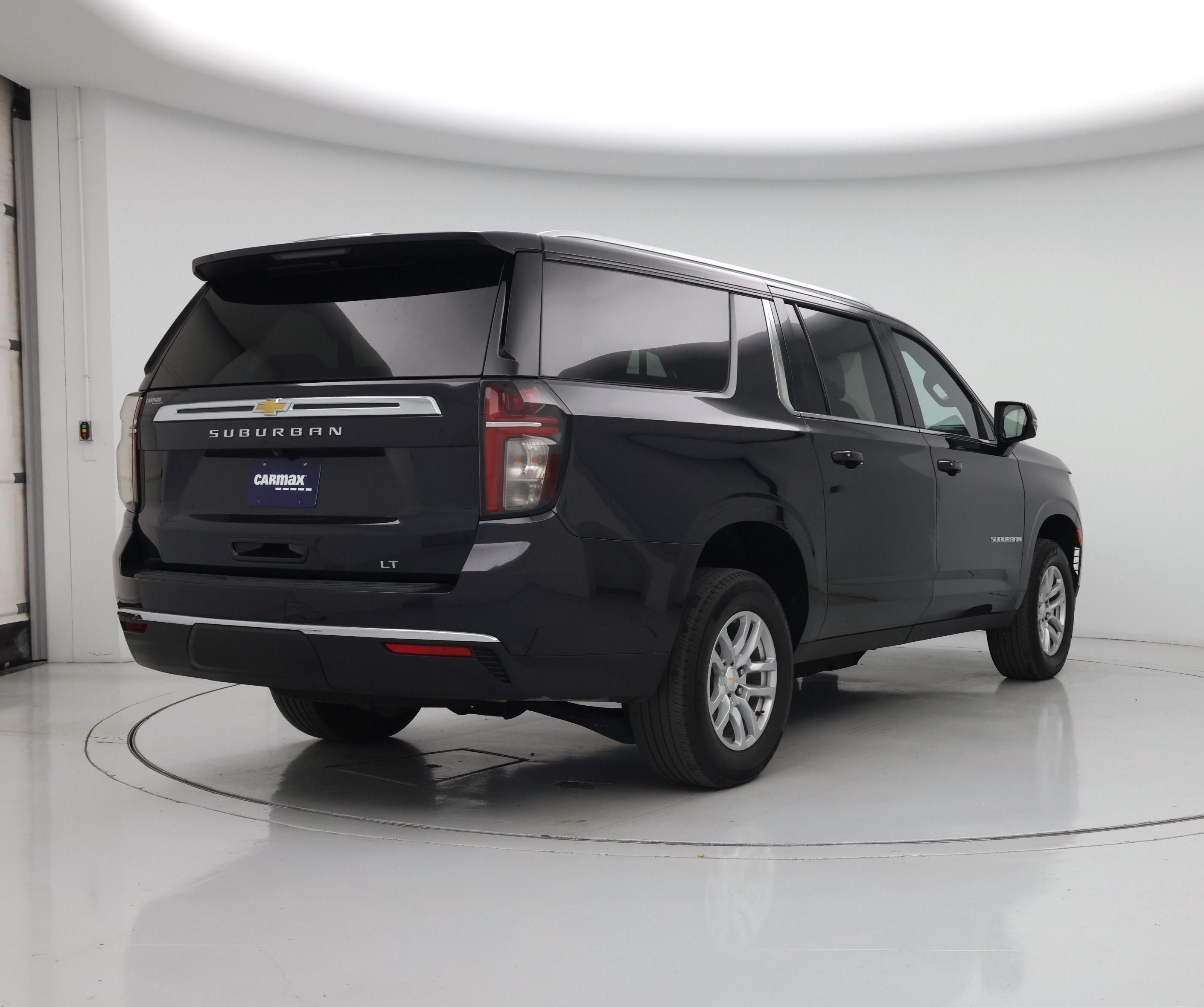 Thumbnail: 2023 Chevrolet Suburban - 8