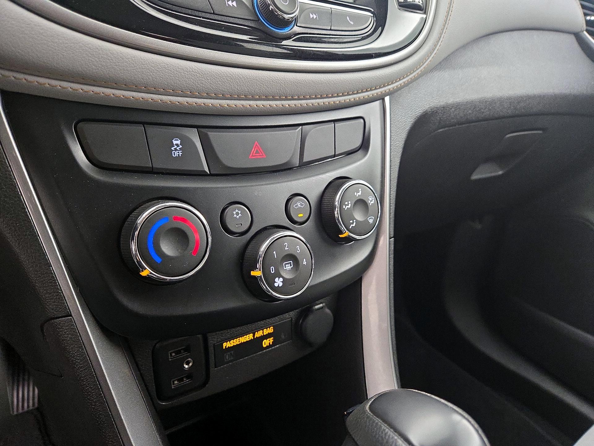 Thumbnail: 2020 Chevrolet Trax - 14