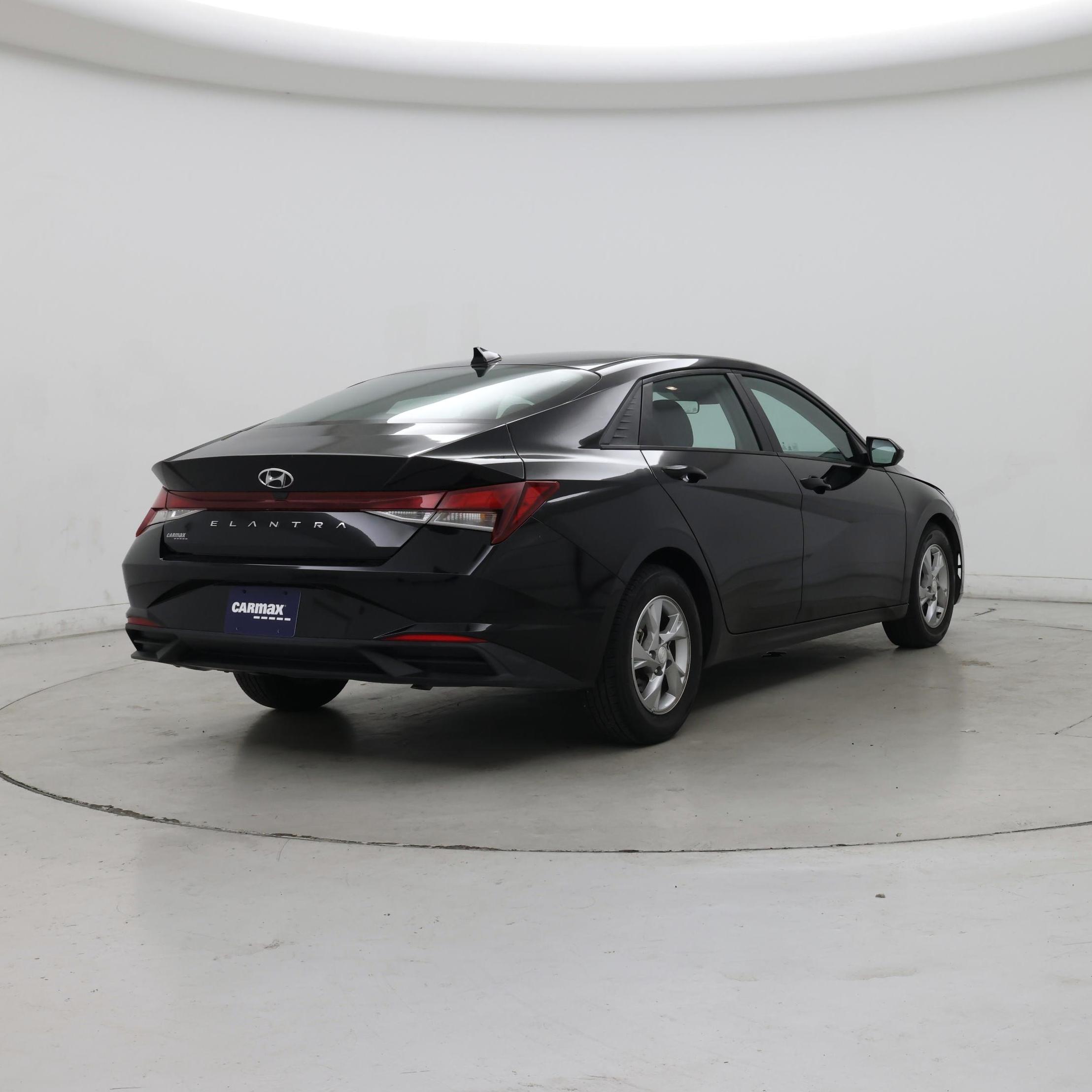 Thumbnail: 2021 Hyundai Elantra - 8
