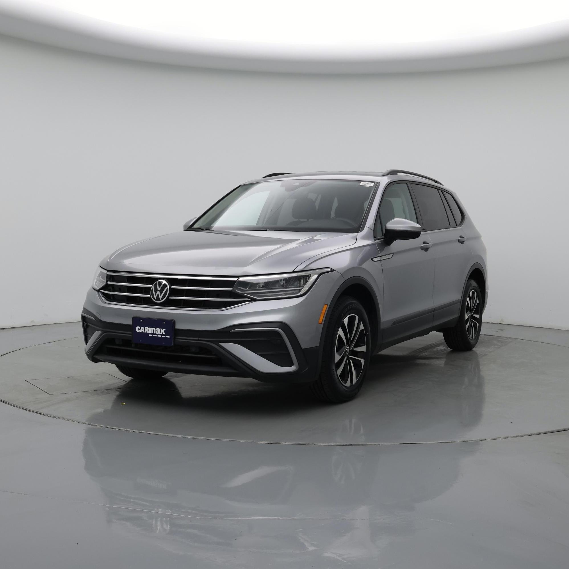 Thumbnail: 2024 Volkswagen Tiguan - 4