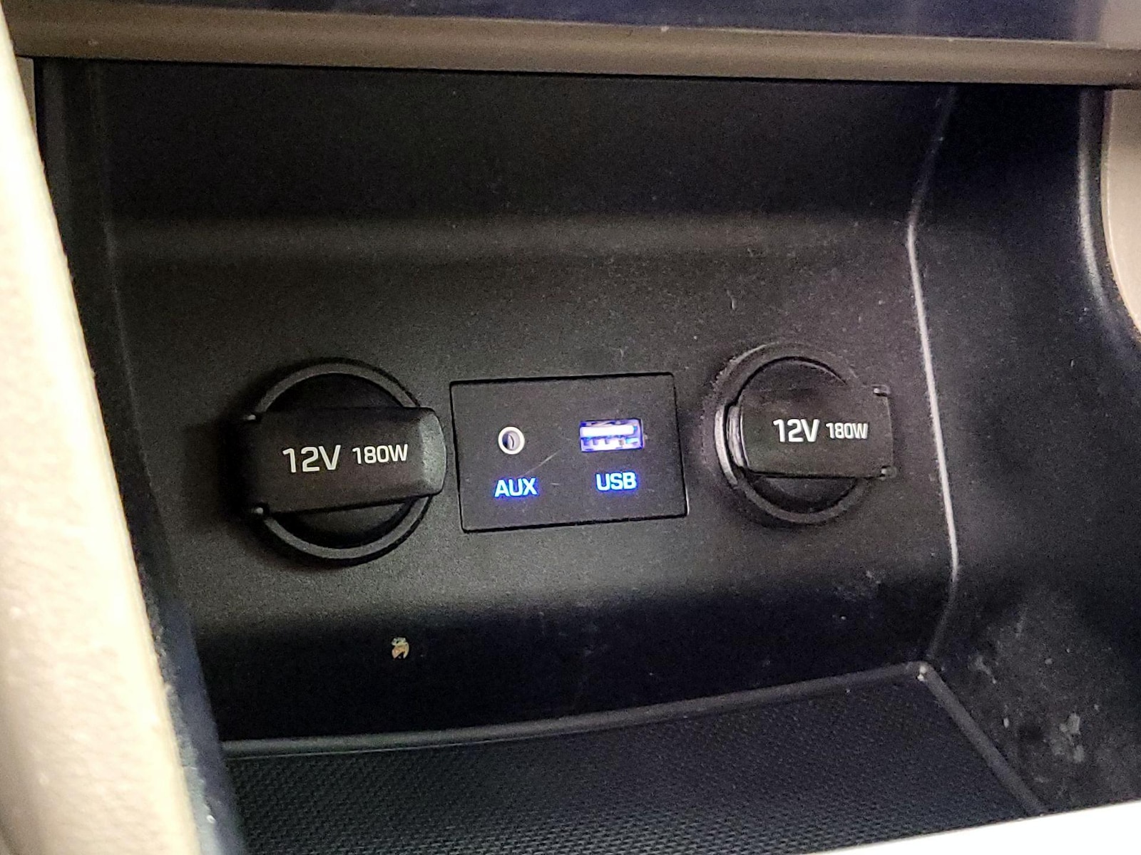 2019 Hyundai Elantra SEL - Photo 19