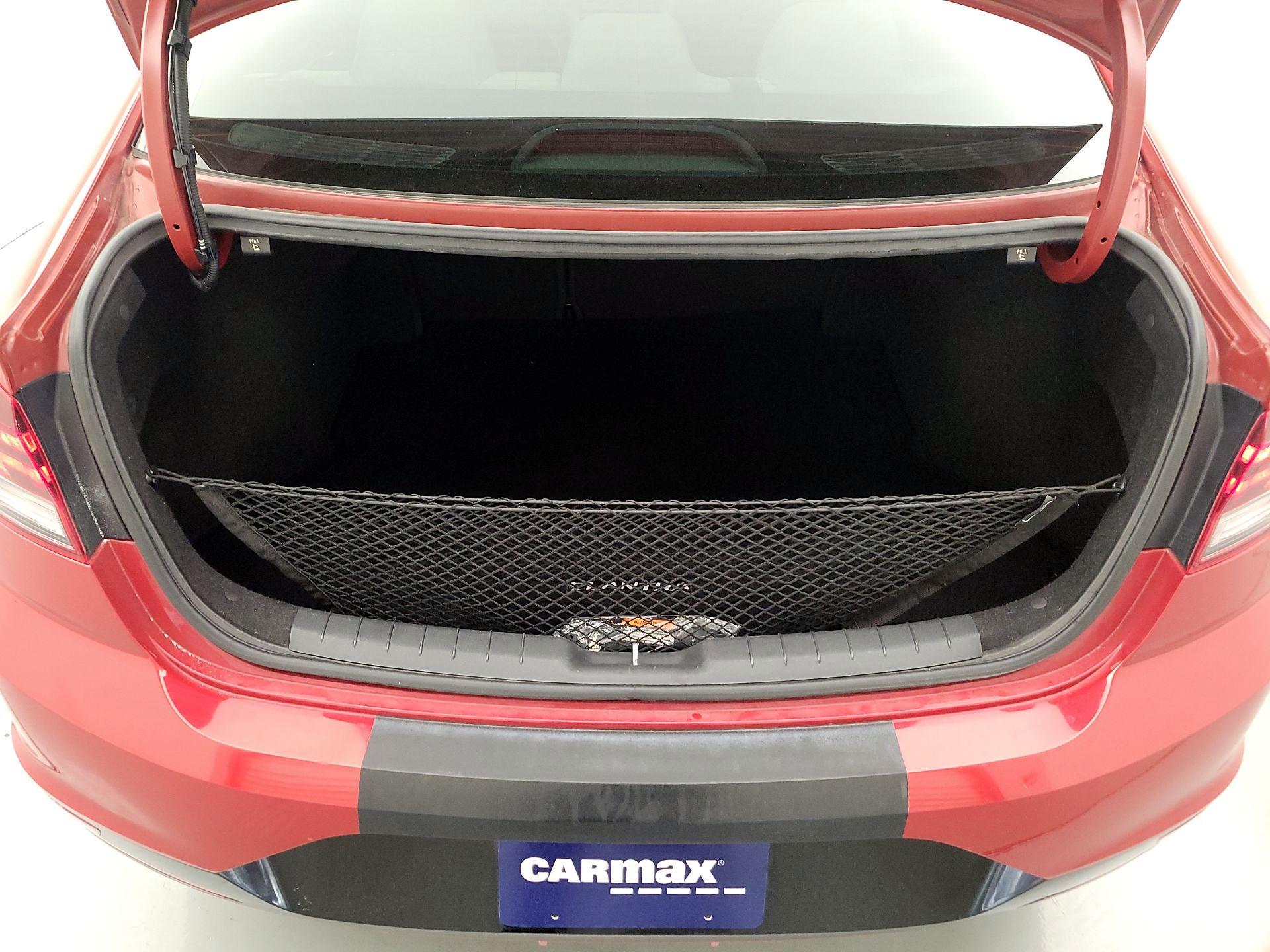 Thumbnail: 2019 Hyundai Elantra - 20