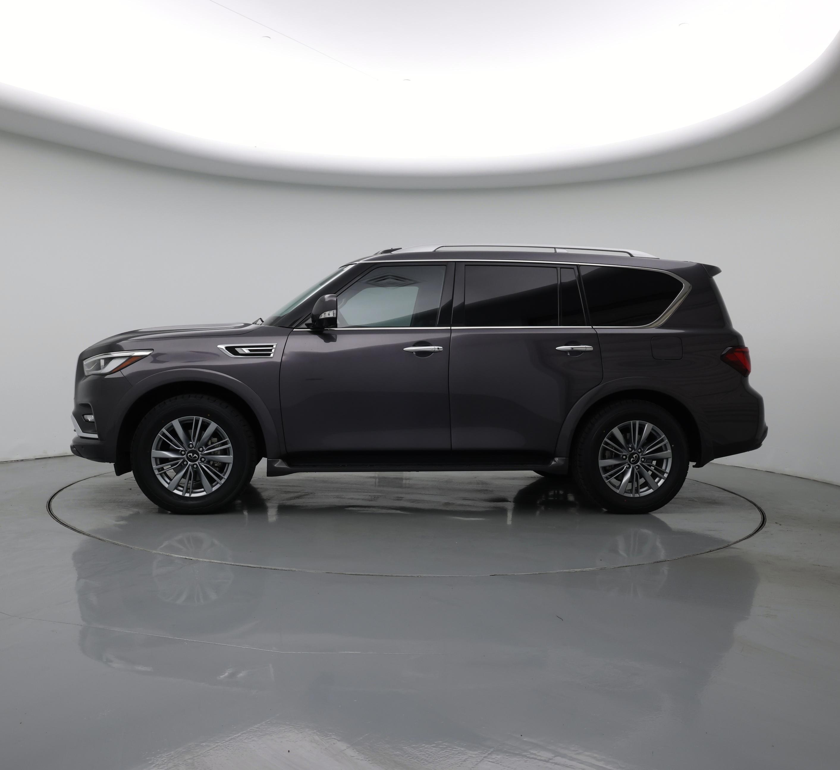 Thumbnail: 2023 INFINITI QX80 - 3