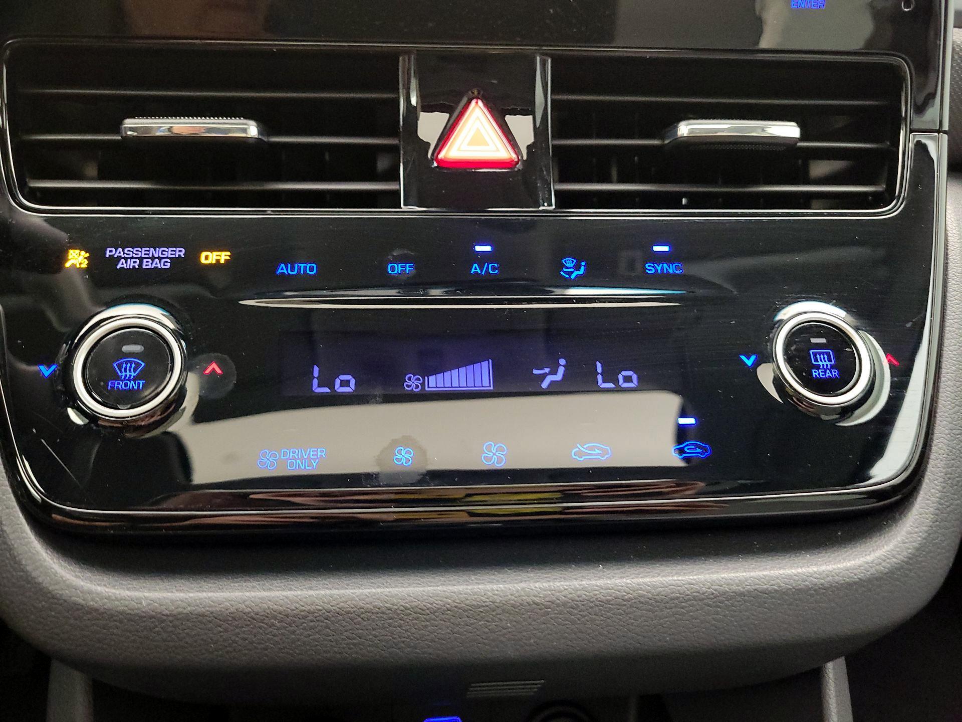 Thumbnail: 2022 Hyundai Ioniq - 16