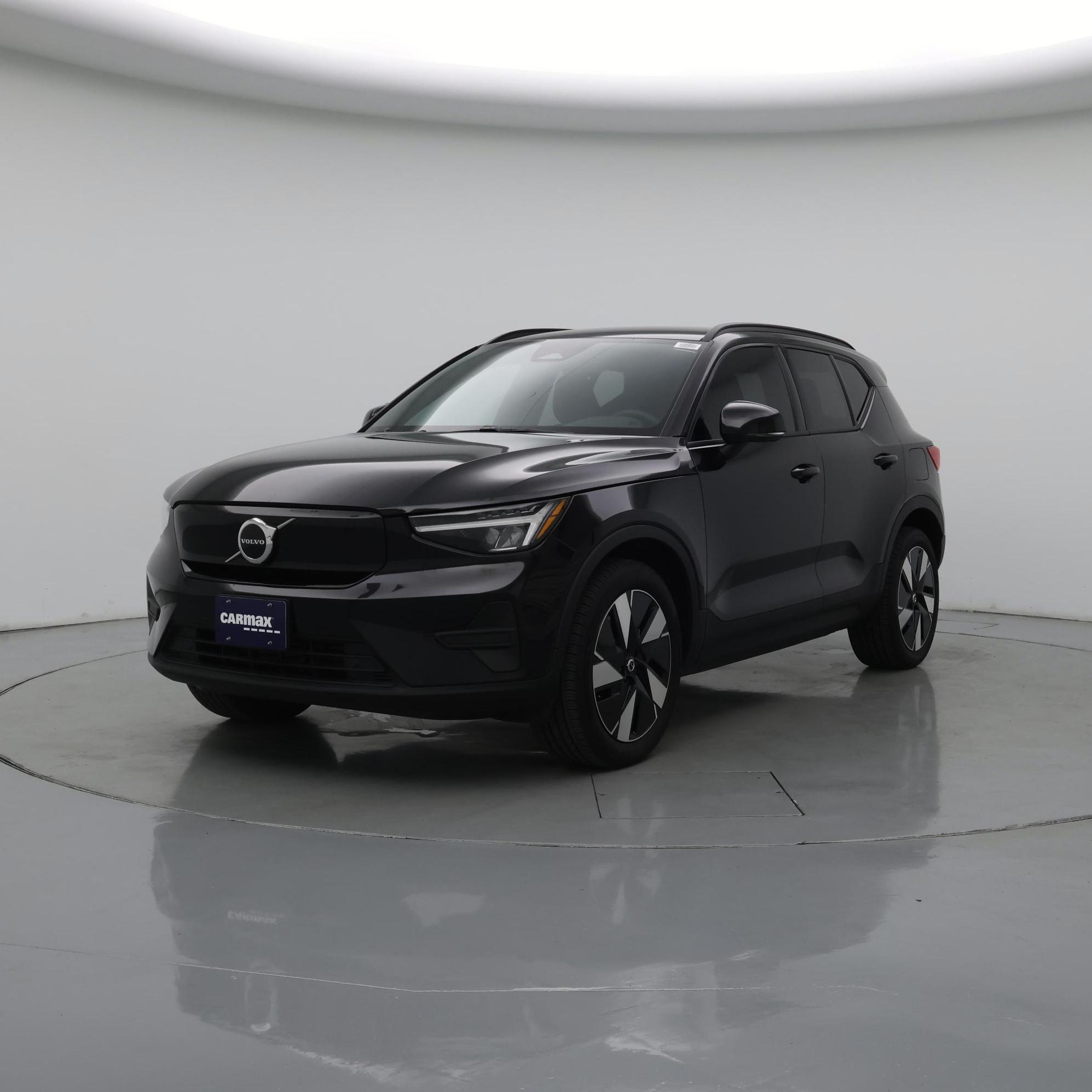 Thumbnail: 2025 Volvo EX40 - 4