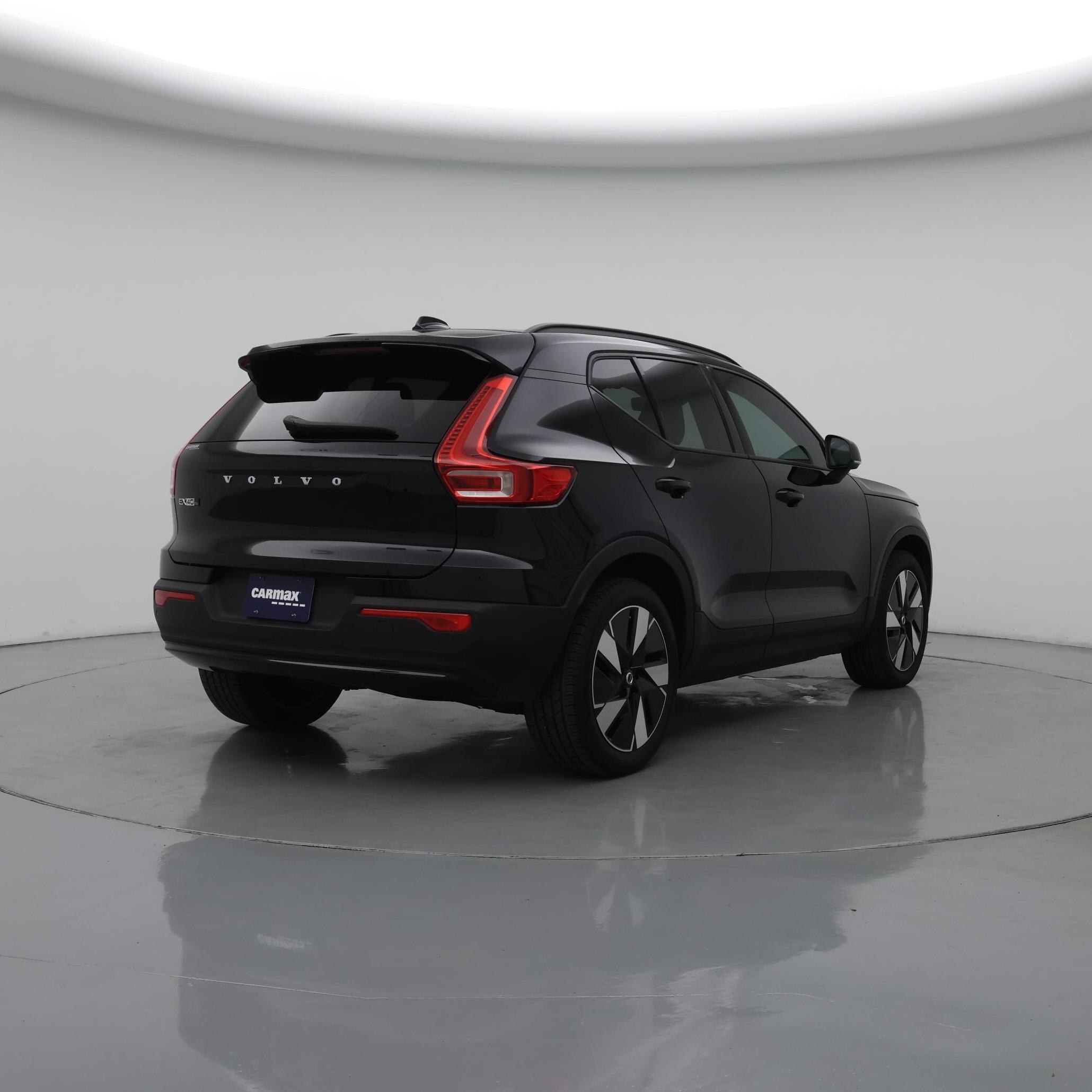 Thumbnail: 2025 Volvo EX40 - 8
