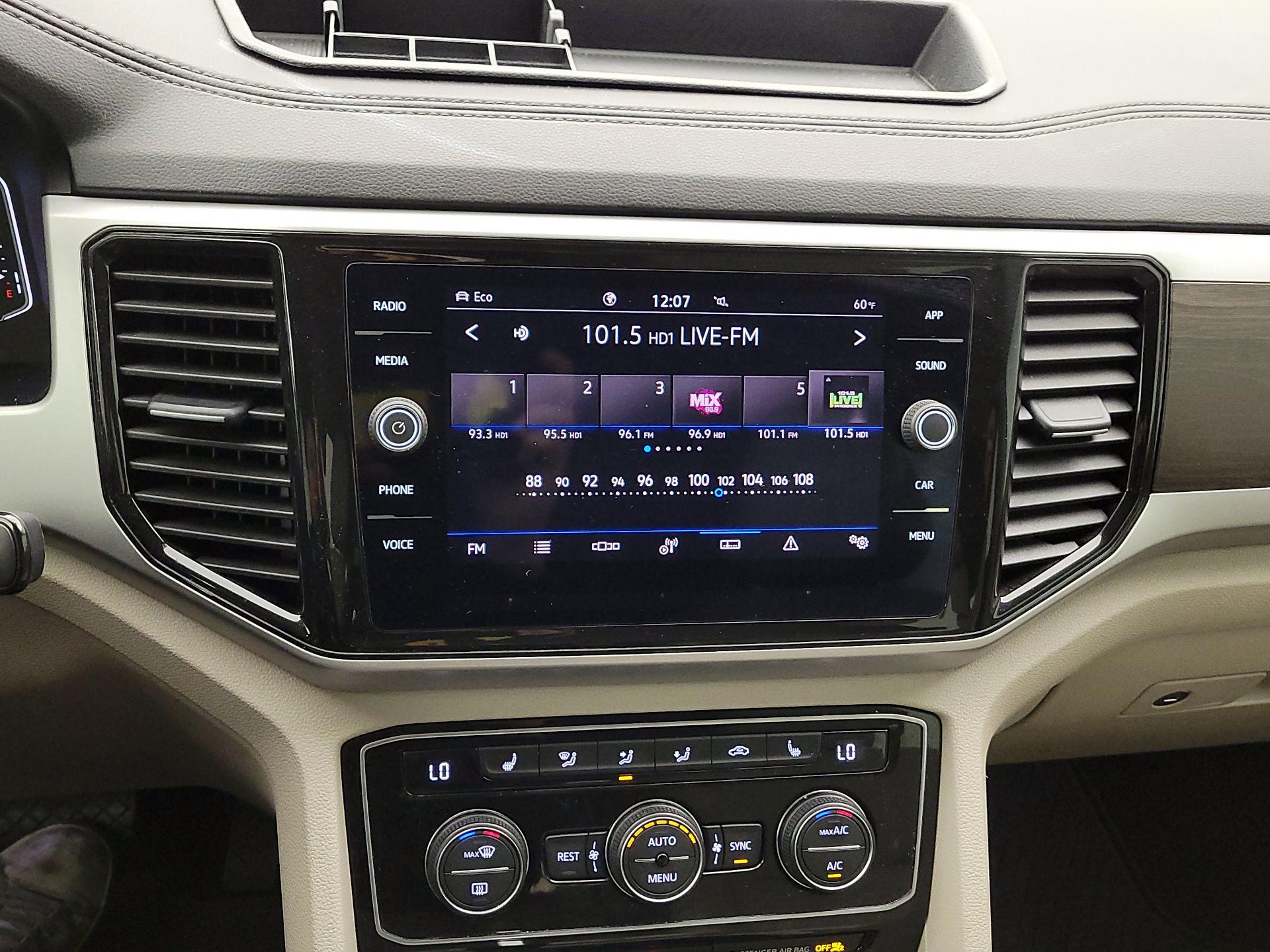 Thumbnail: 2023 Volkswagen Atlas - 15