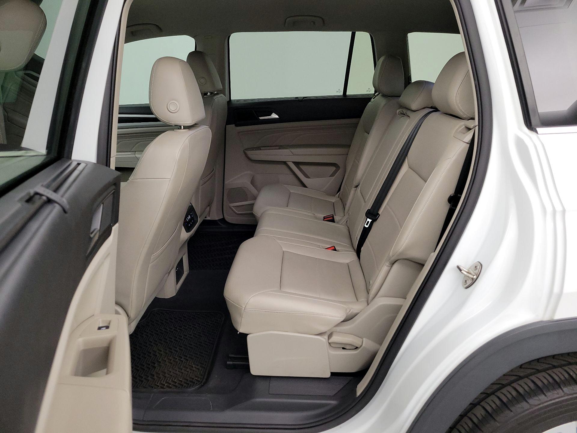 Thumbnail: 2023 Volkswagen Atlas - 19