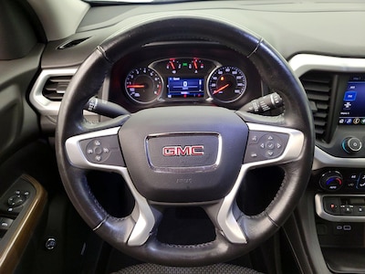 Steering Wheel & Instrument Cluster (On)