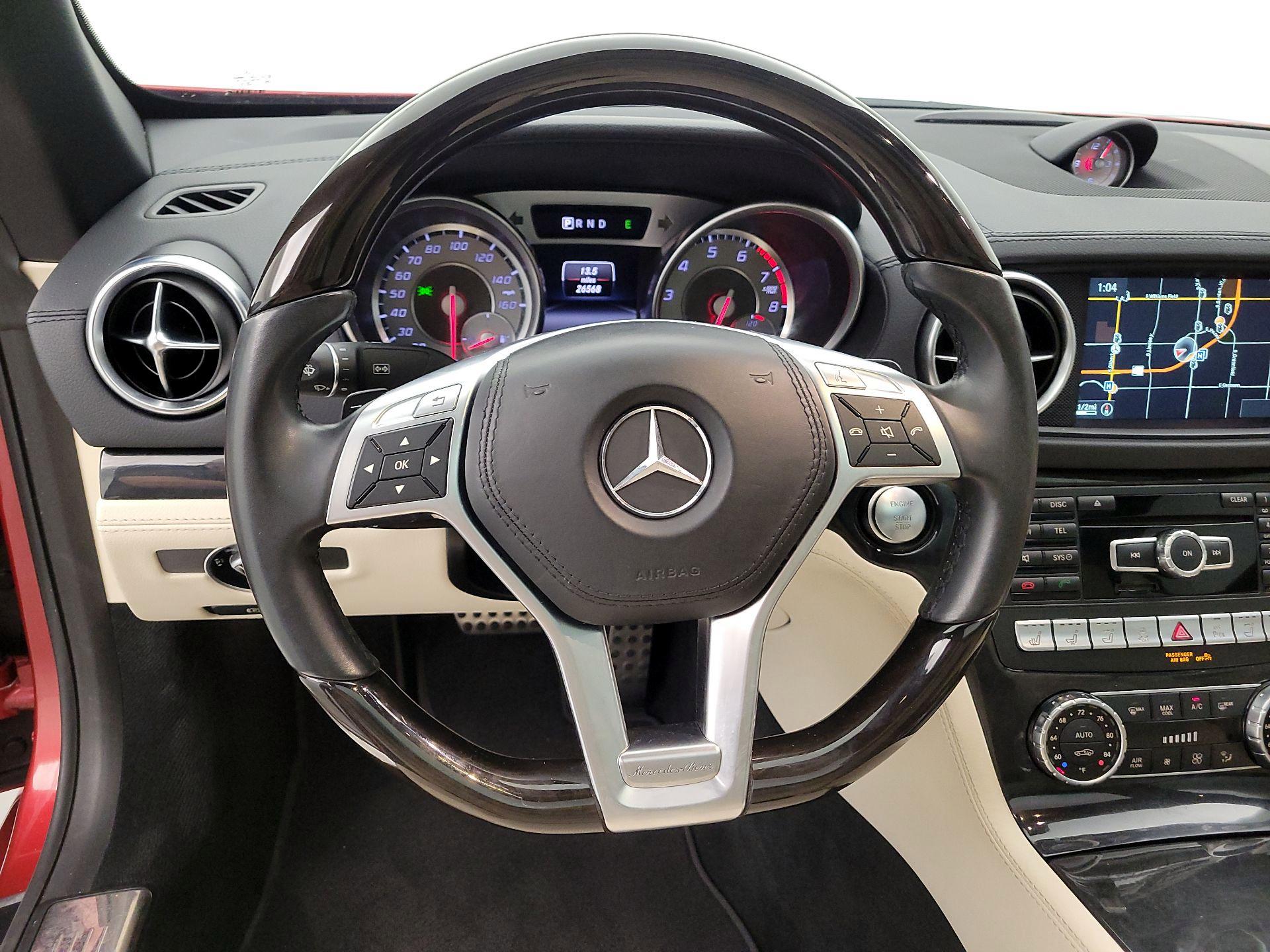 Thumbnail: 2016 Mercedes-Benz SL-Class - 10