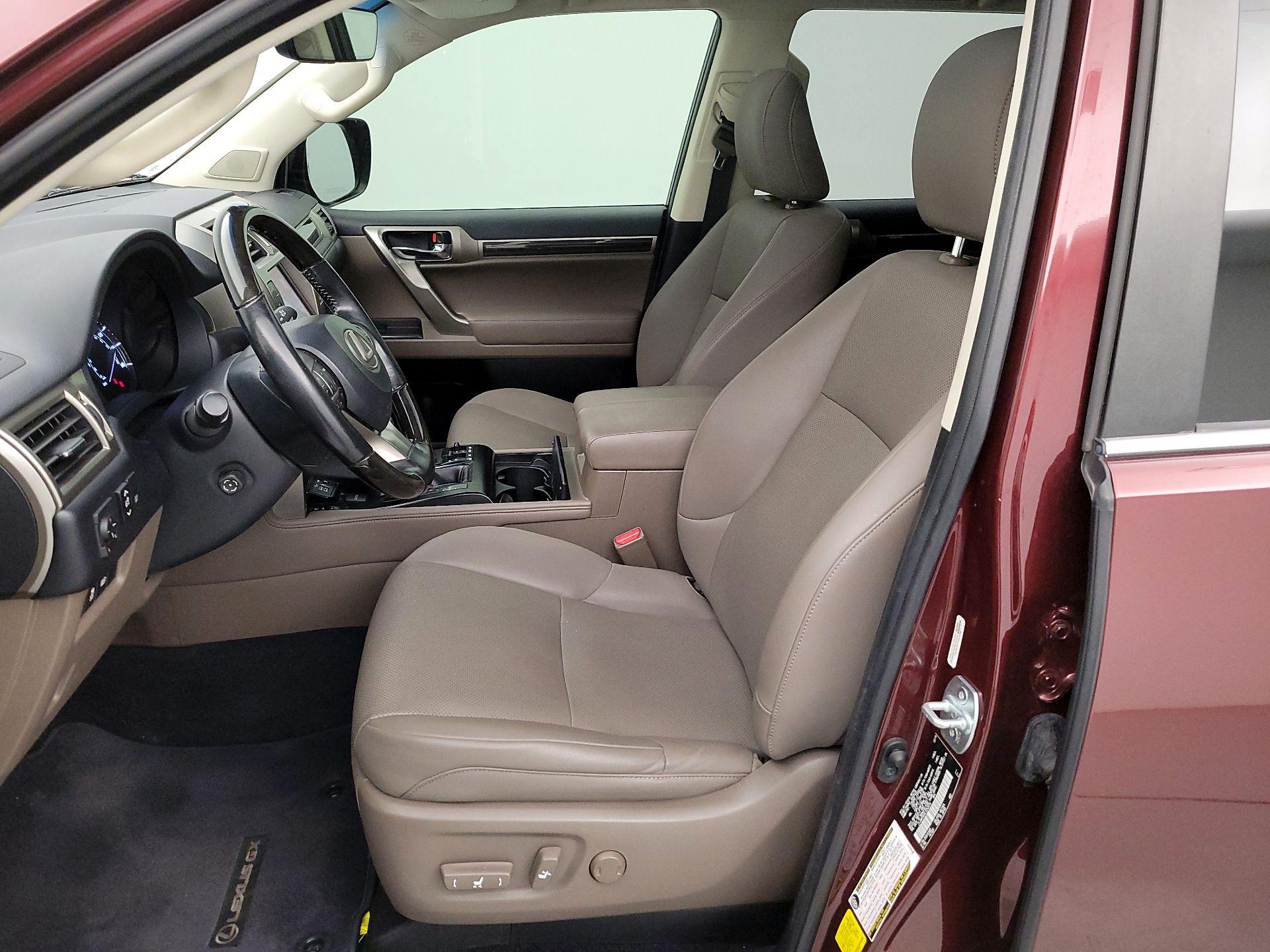 Thumbnail: 2020 Lexus GX - 11