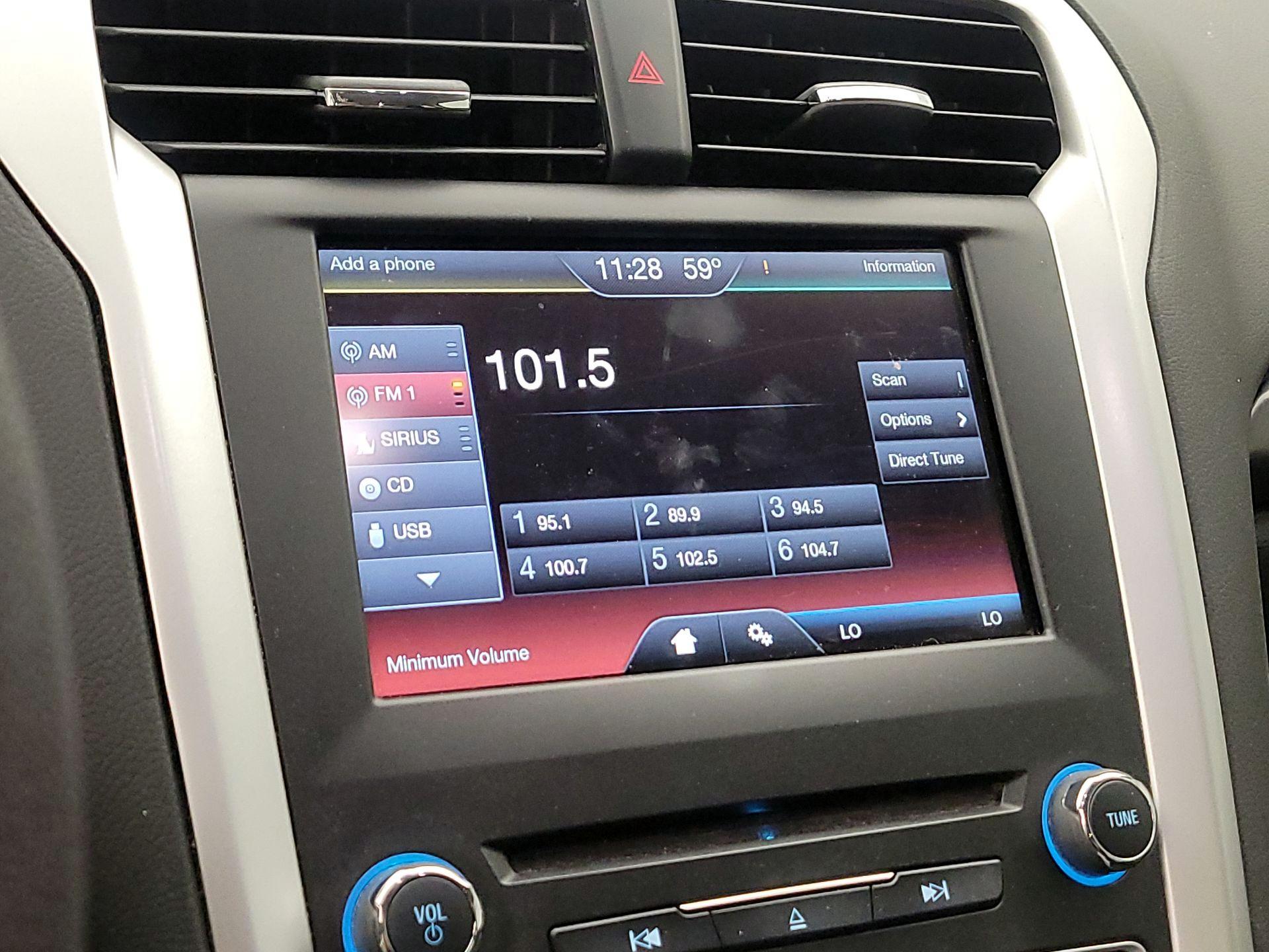 Thumbnail: 2016 Ford Fusion - 15