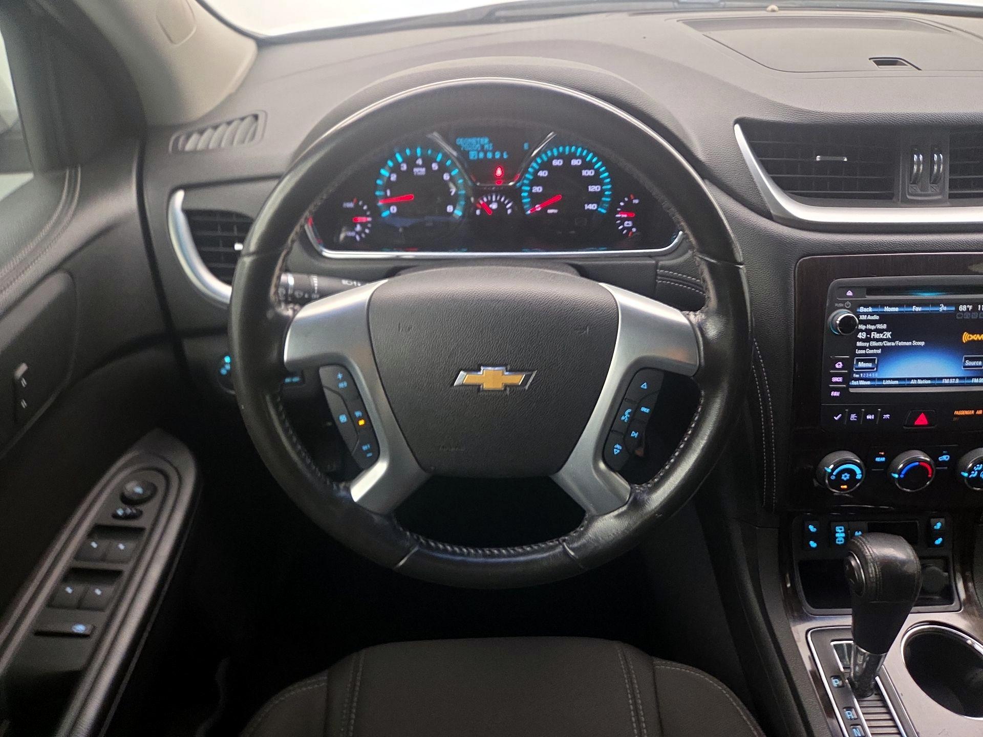 Thumbnail: 2016 Chevrolet Traverse - 10