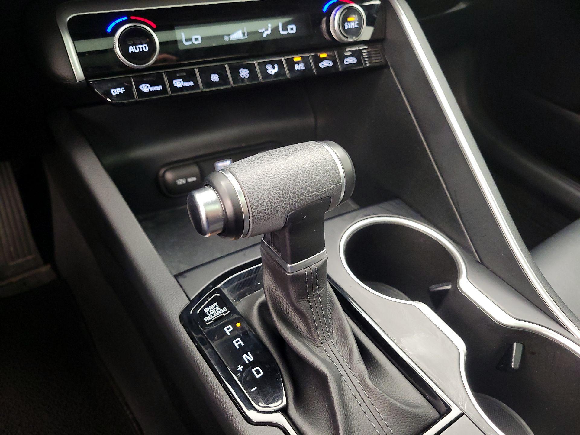 Thumbnail: 2021 Kia K5 - 17
