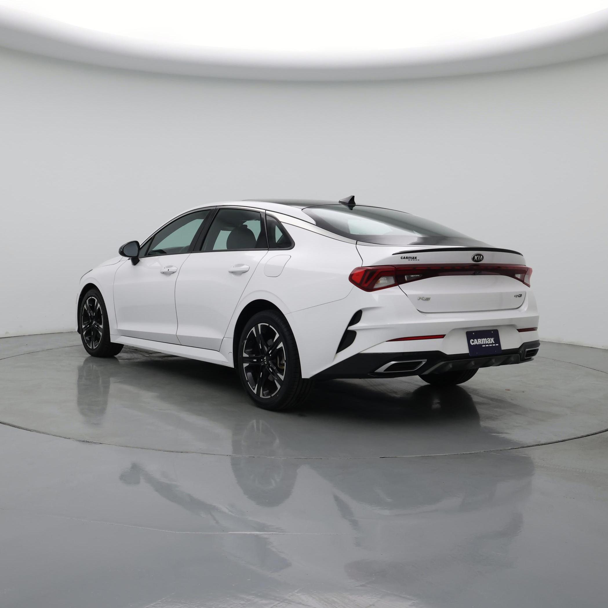 Thumbnail: 2021 Kia K5 - 2