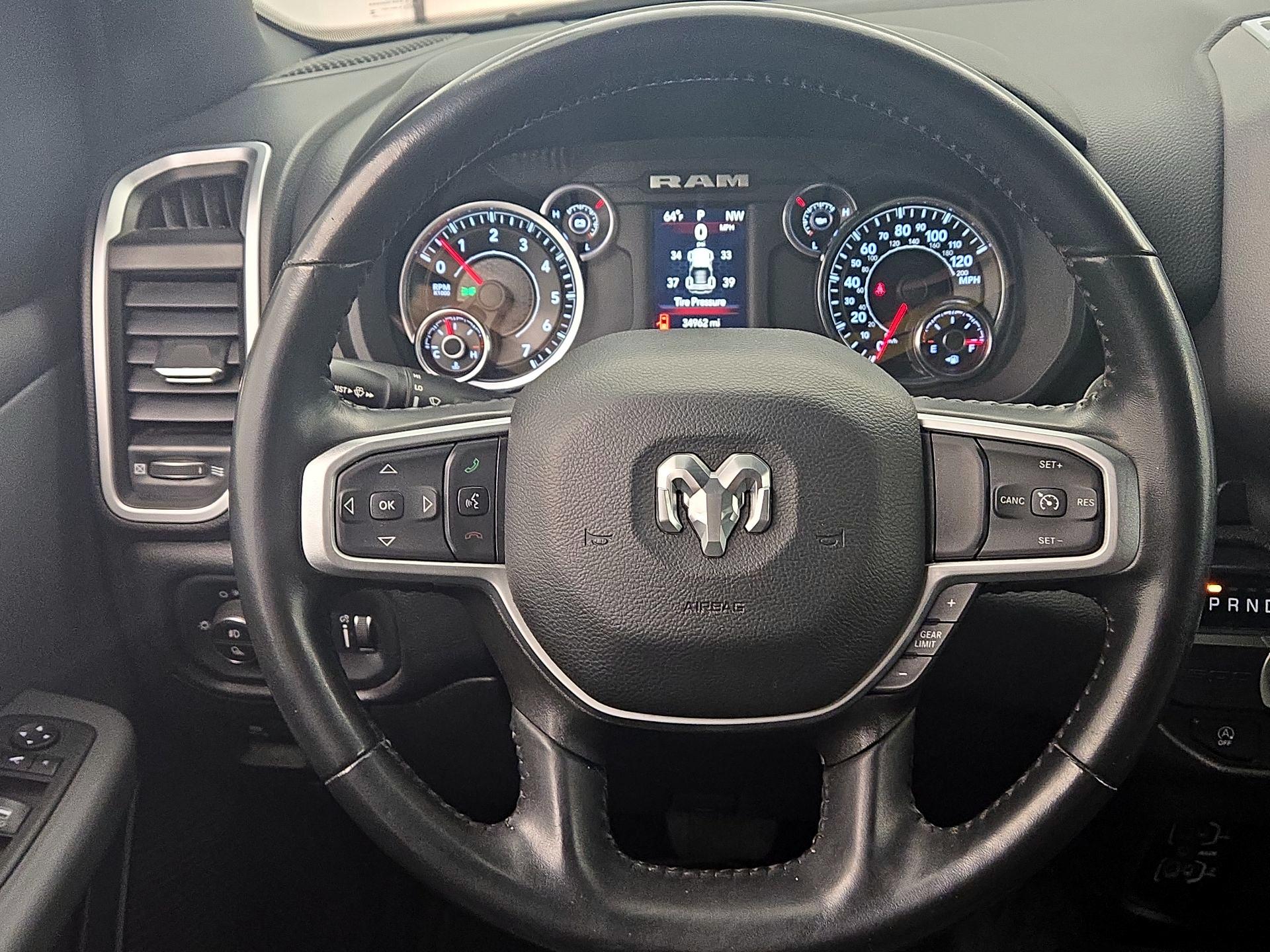 Thumbnail: 2023 RAM 1500 - 10