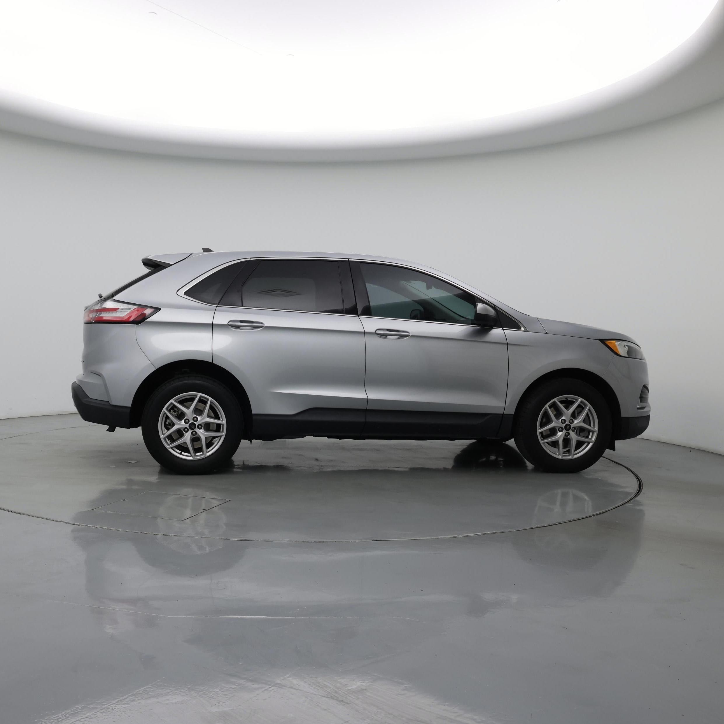 Thumbnail: 2023 Ford Edge - 7