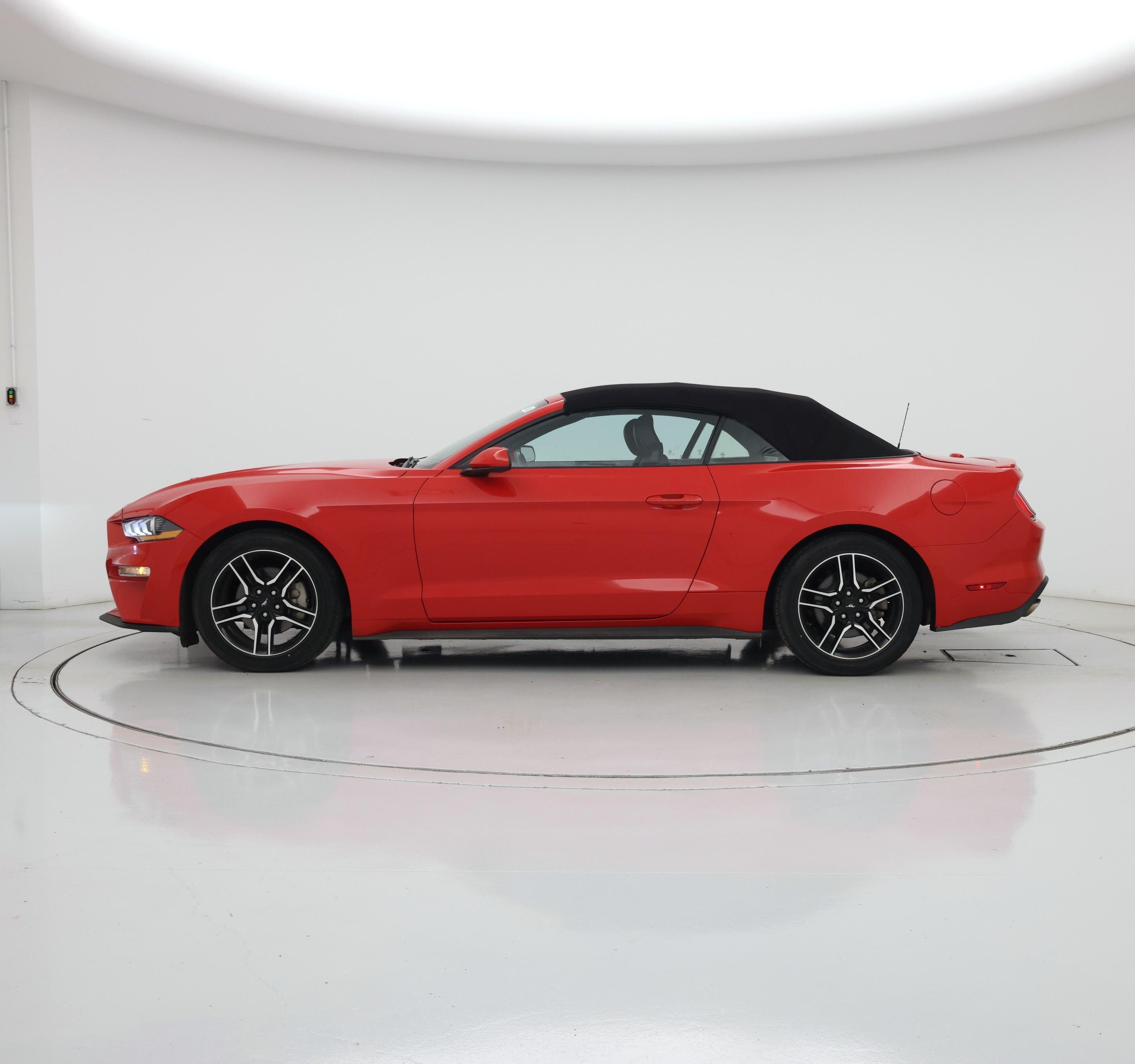 Thumbnail: 2023 Ford Mustang - 3