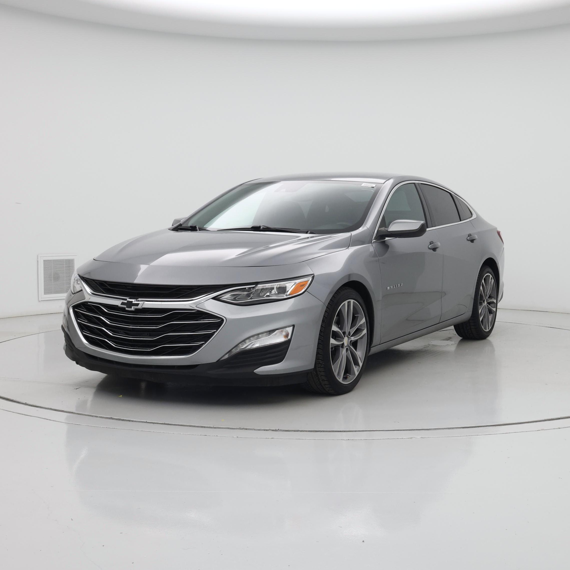 Thumbnail: 2023 Chevrolet Malibu - 4