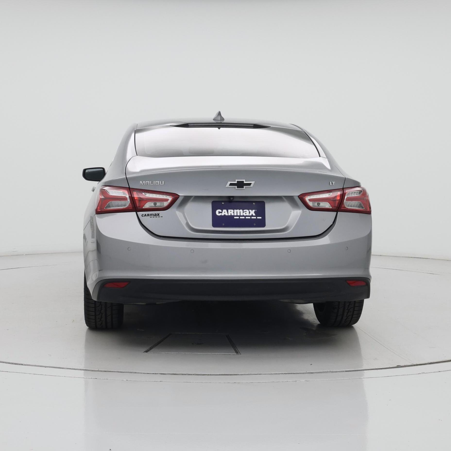 Thumbnail: 2023 Chevrolet Malibu - 6
