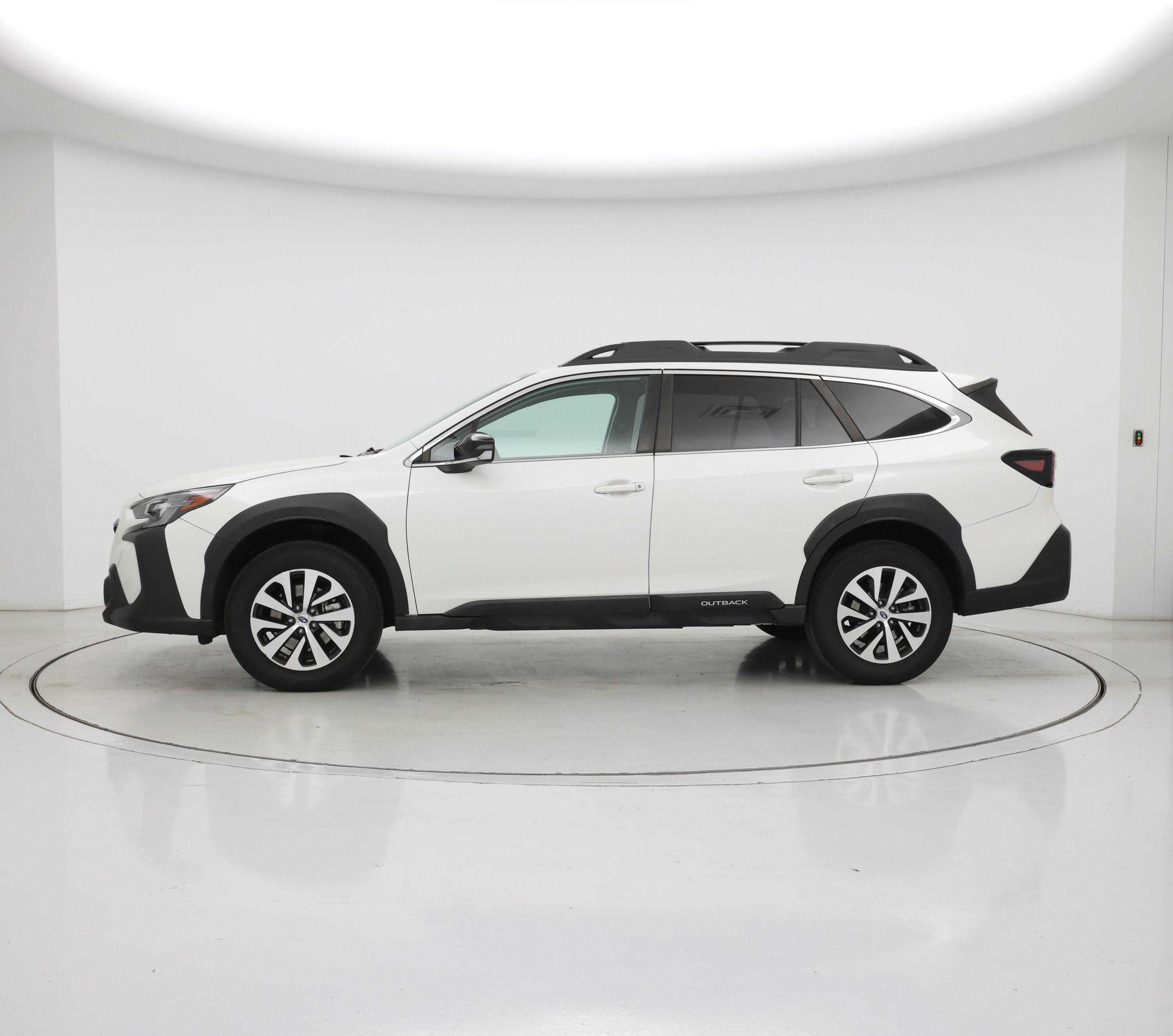 Thumbnail: 2023 Subaru Outback - 3
