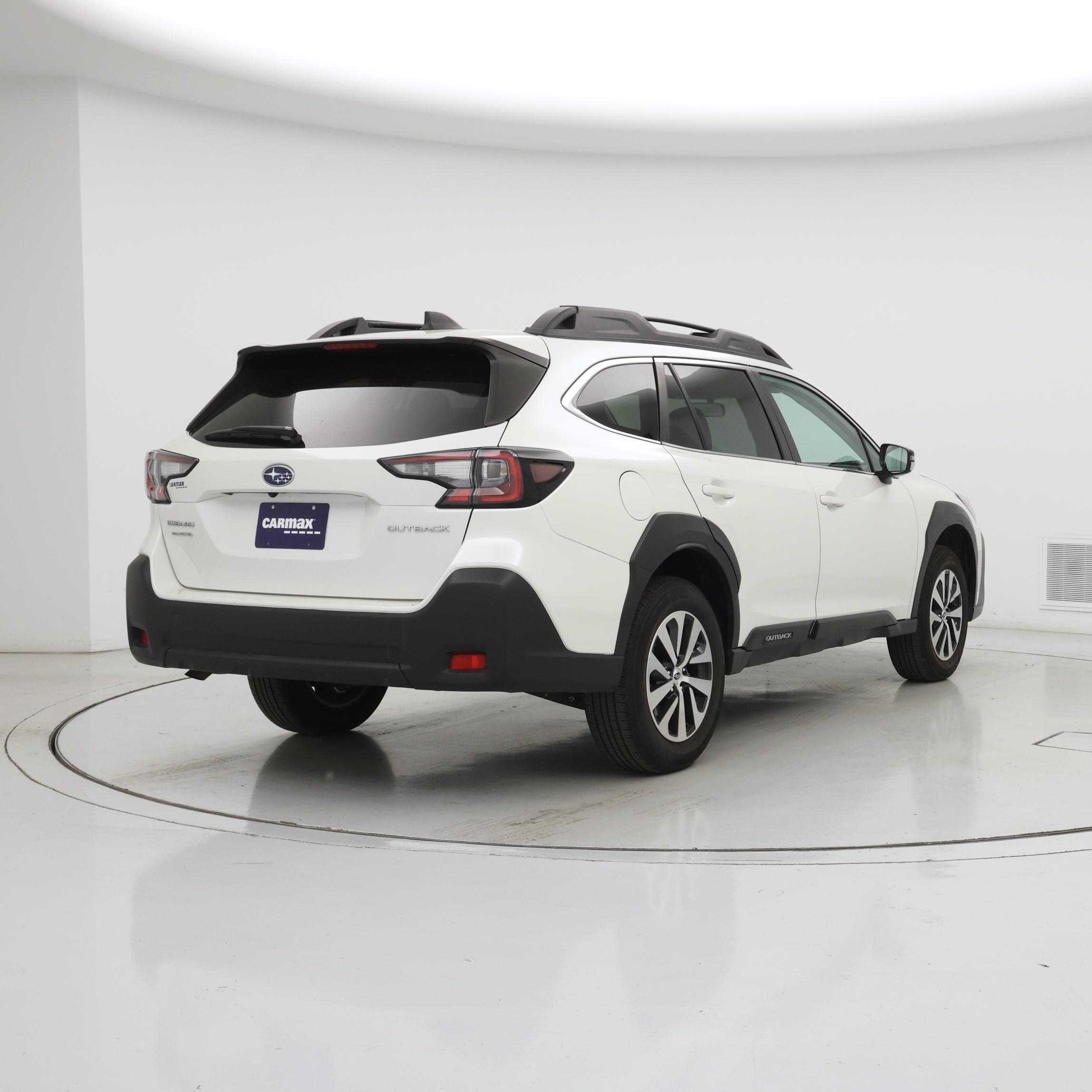 Thumbnail: 2023 Subaru Outback - 8