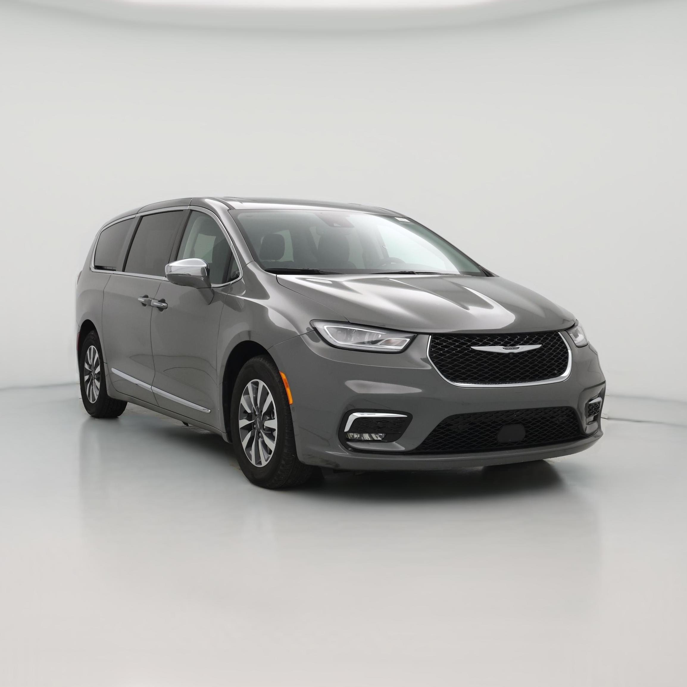 Thumbnail: 2022 Chrysler Pacifica - 1