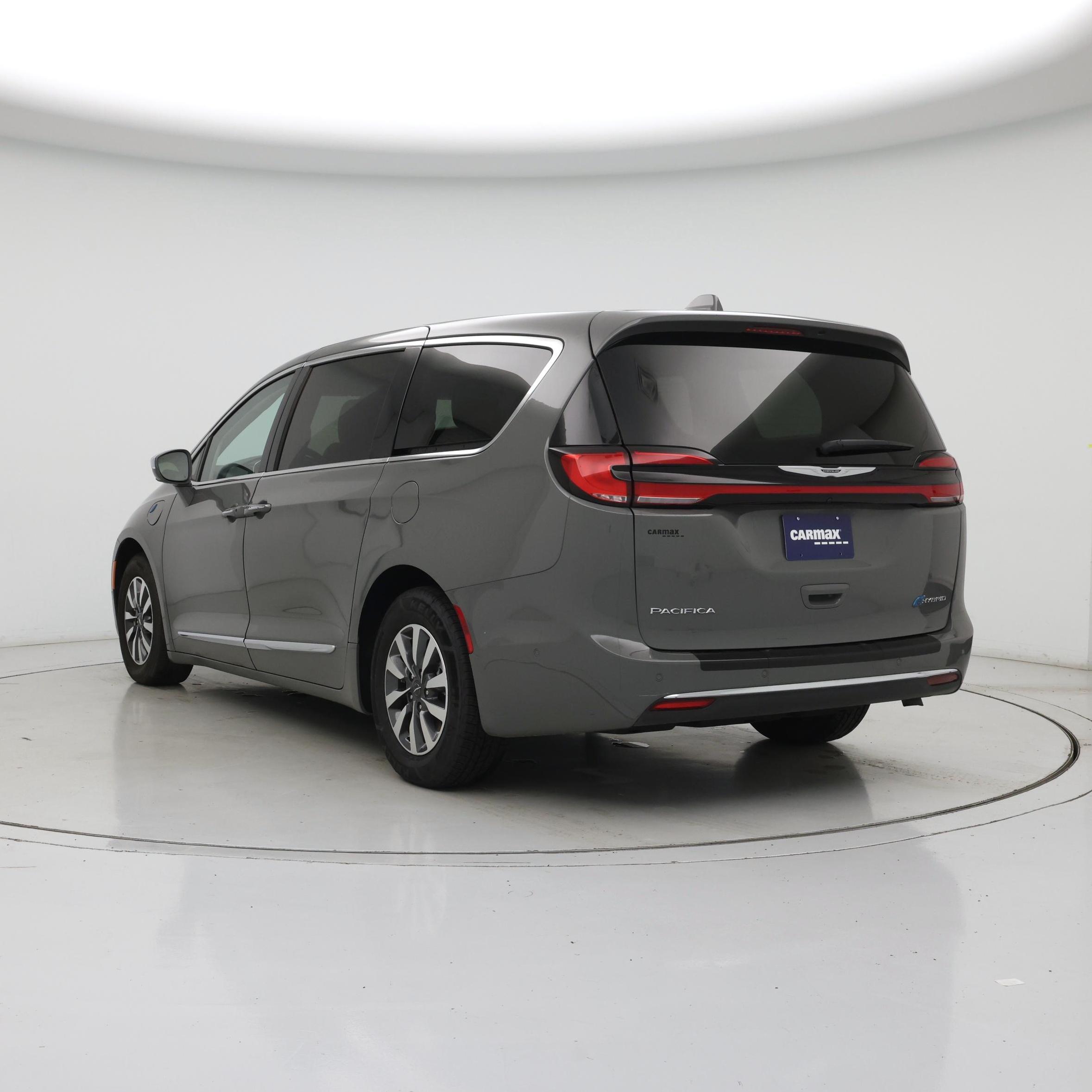 Thumbnail: 2022 Chrysler Pacifica - 2