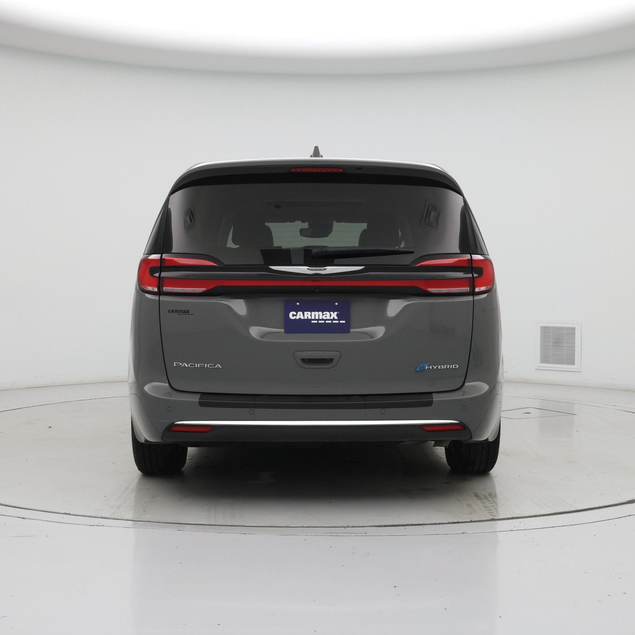 Thumbnail: 2022 Chrysler Pacifica - 6