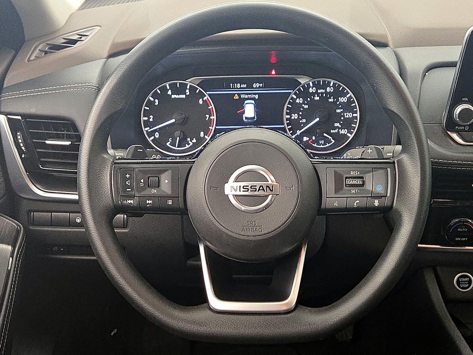 2021 Nissan Rogue SV - Photo 11