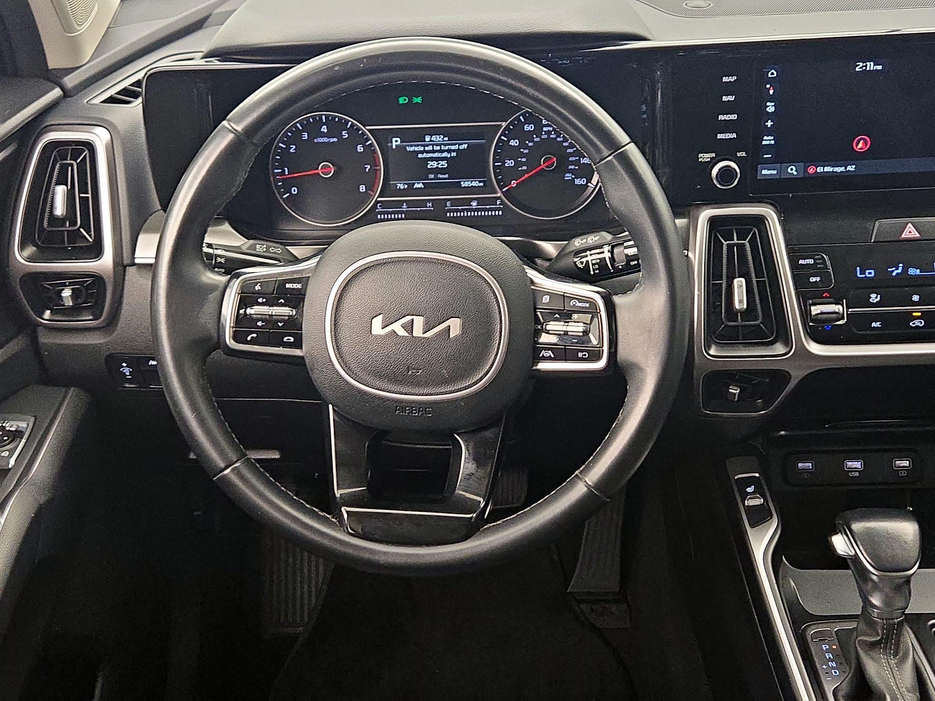 Thumbnail: 2022 Kia Sorento - 10
